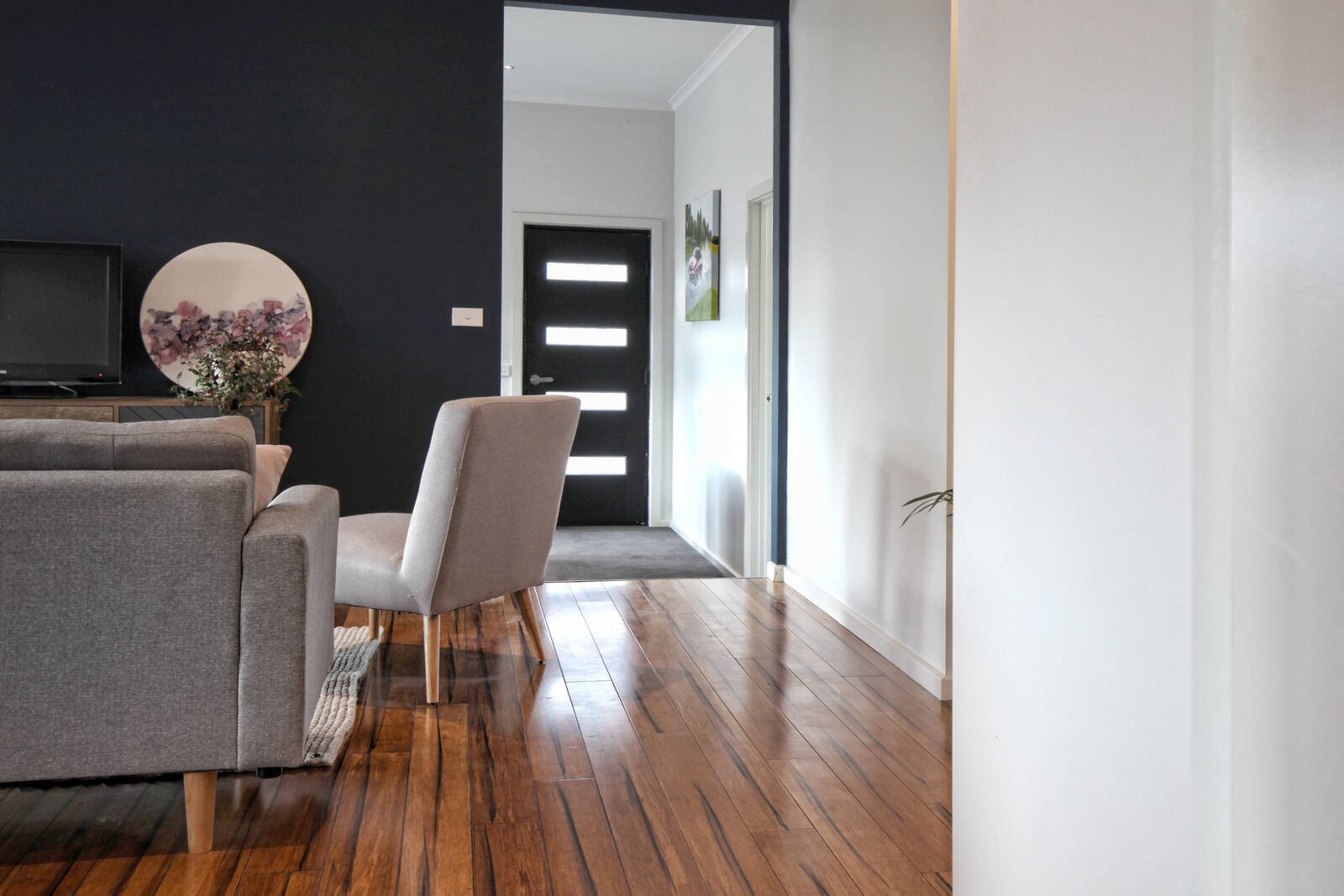 Property Gallery Thumbnail 4