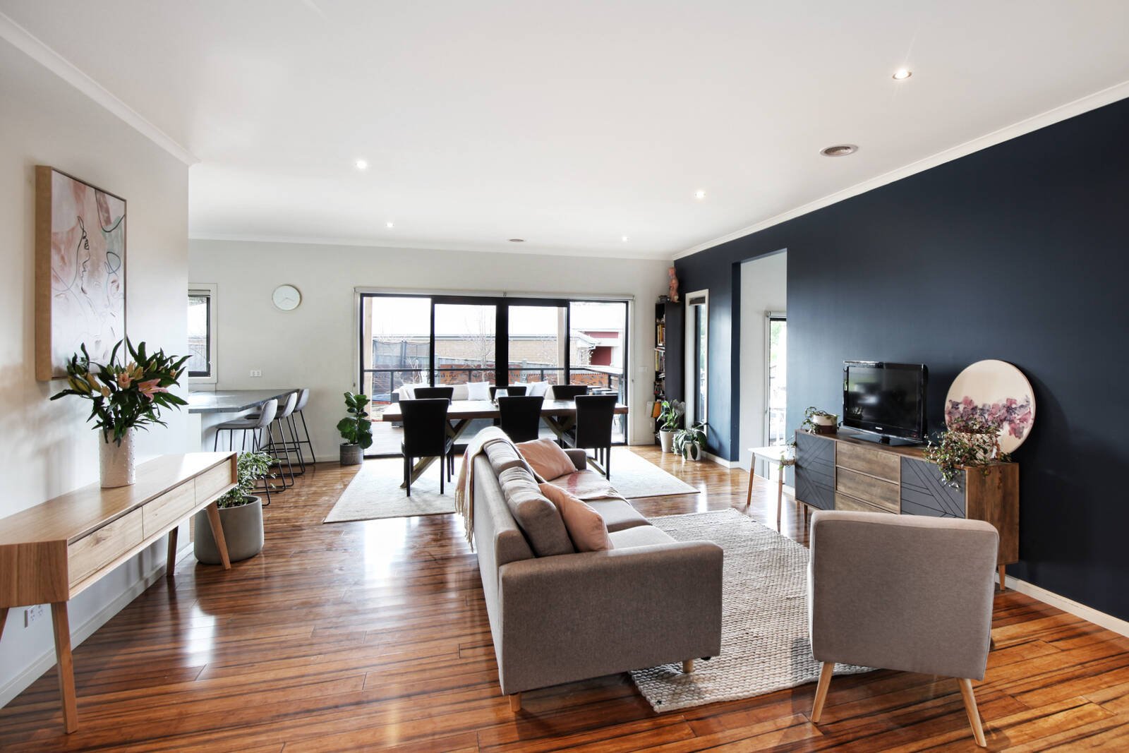 Property Gallery Thumbnail 5
