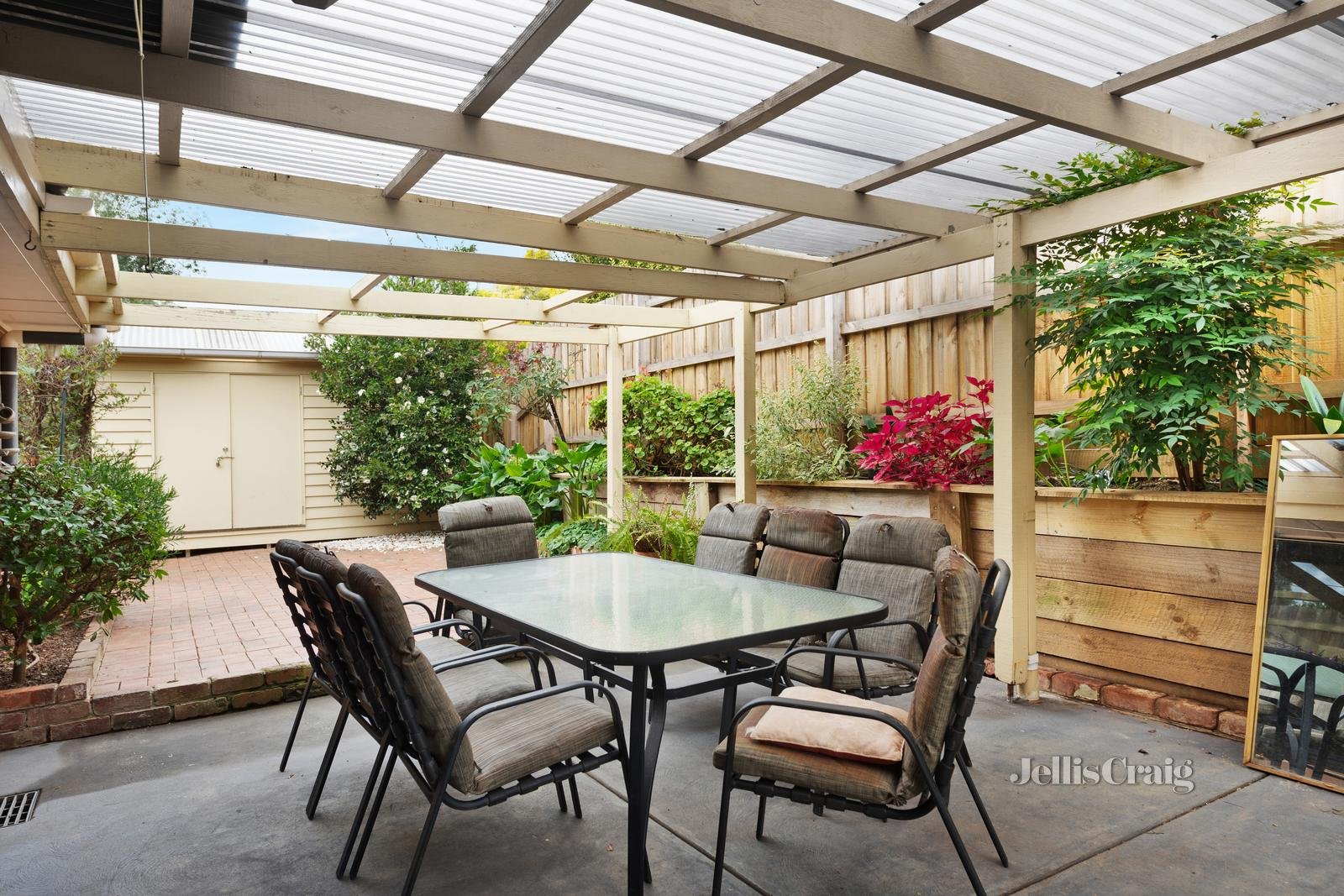 6 Rendle Avenue, Greensborough image 8