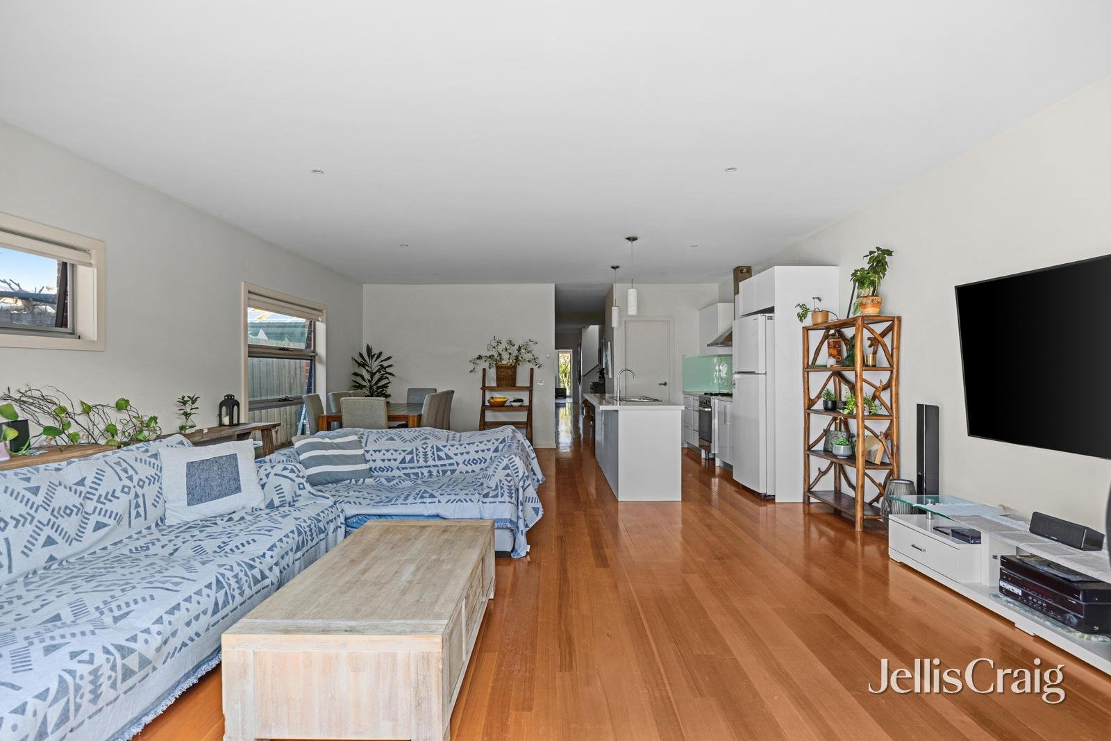 6 Revo Street, Newport image 5