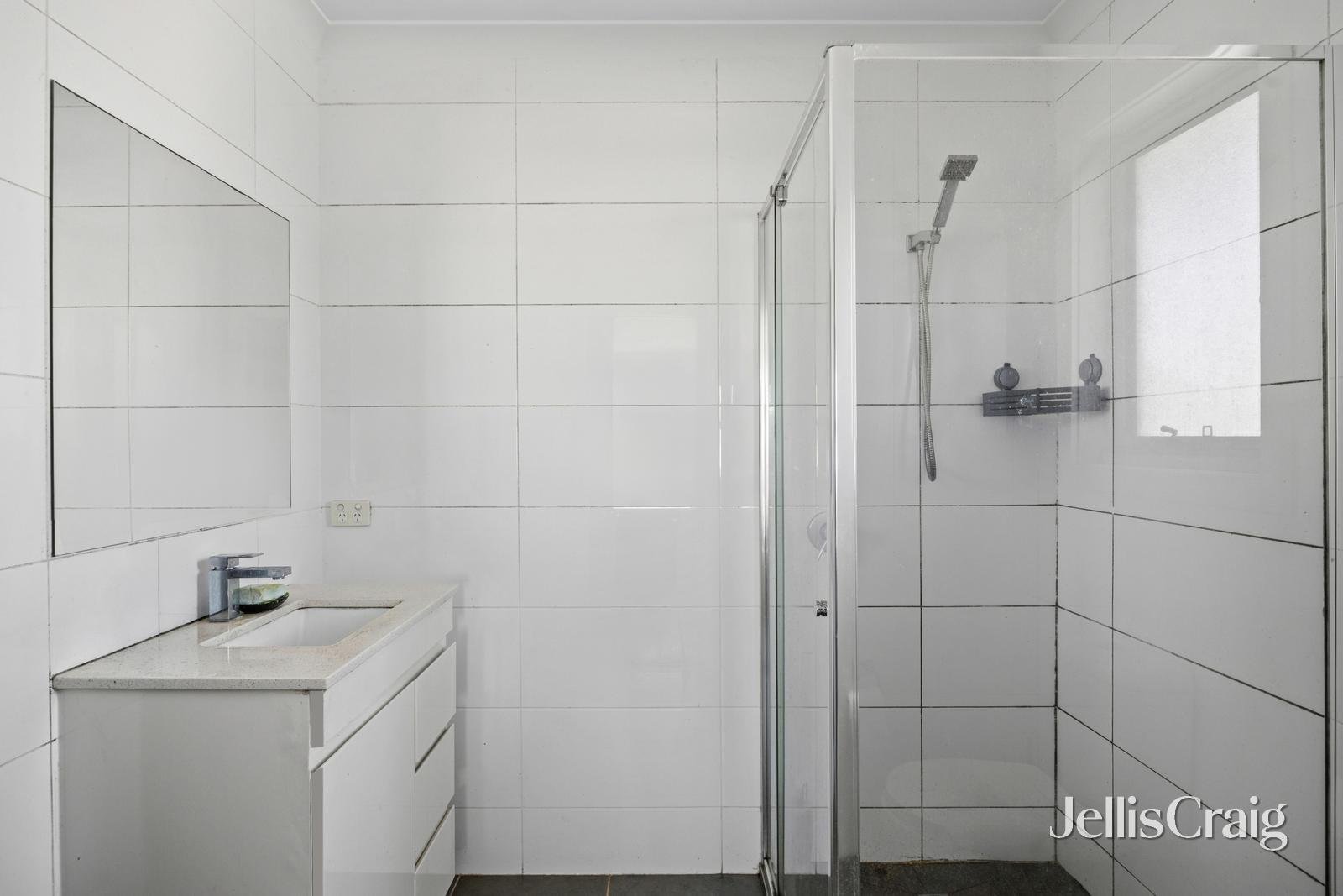 6 Revo Street, Newport image 10
