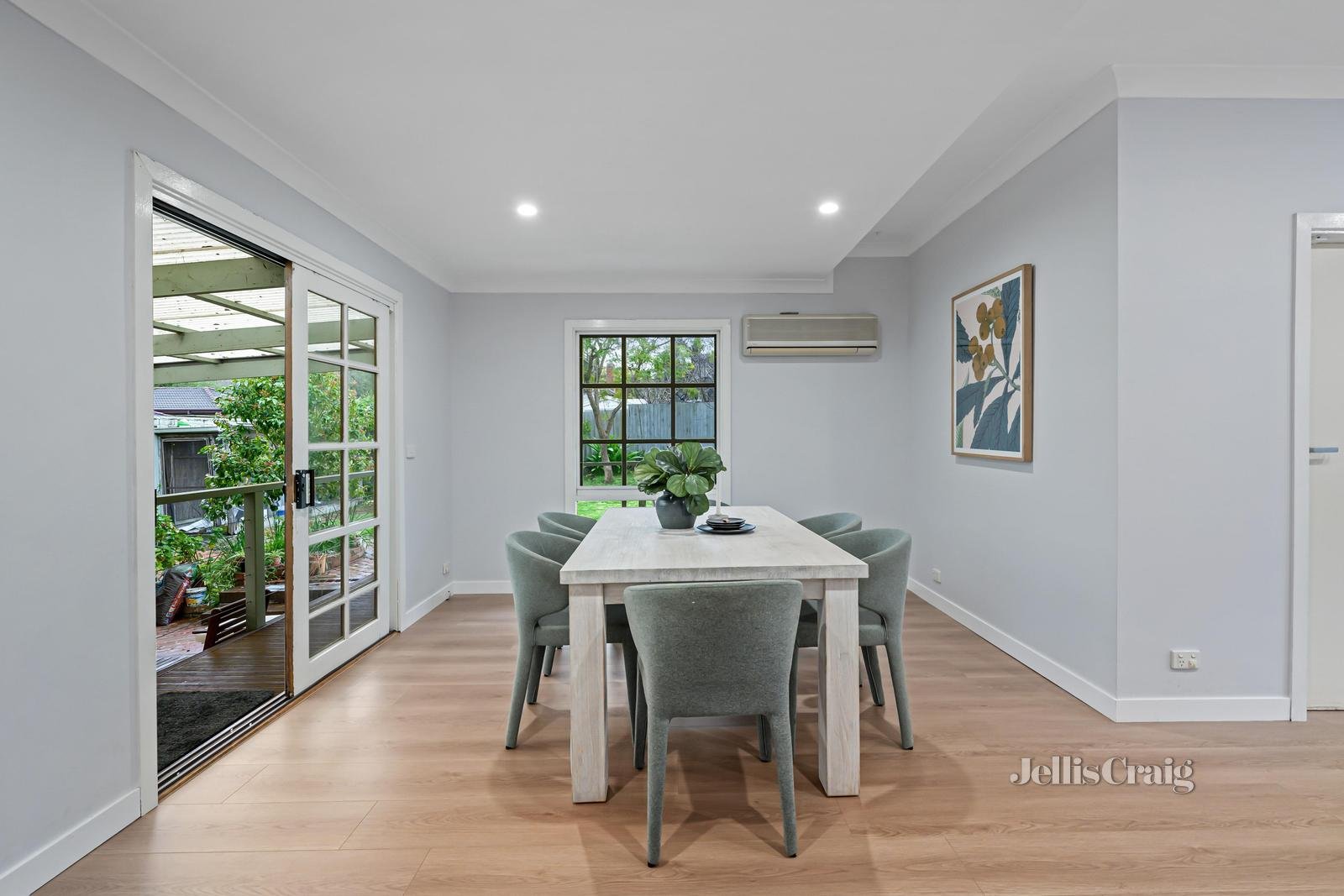 6 Reynolds Avenue, Ringwood image 4