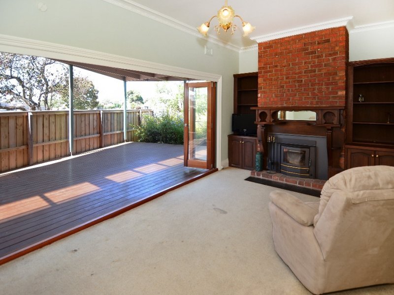 6 Richmond Street, Geelong image 3