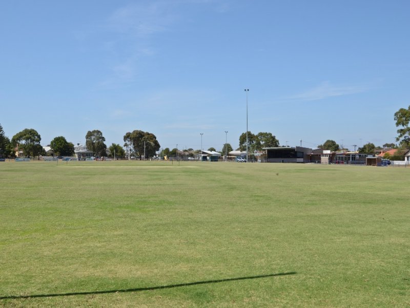 6 Richmond Street, Geelong image 10