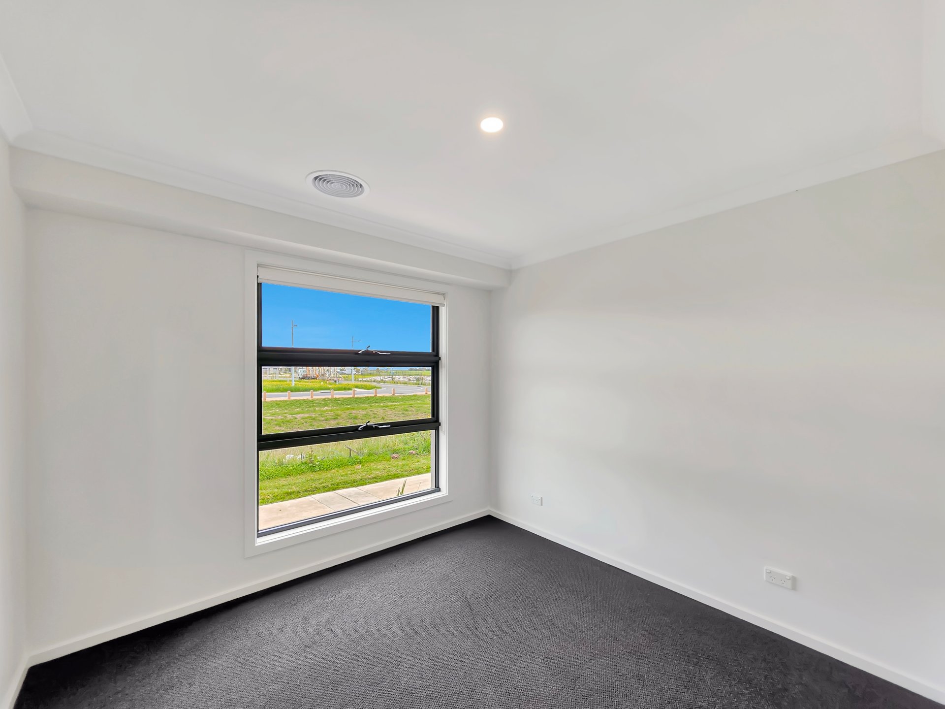 6 Rockbank Walk, Armstrong&nbsp;Creek image 2