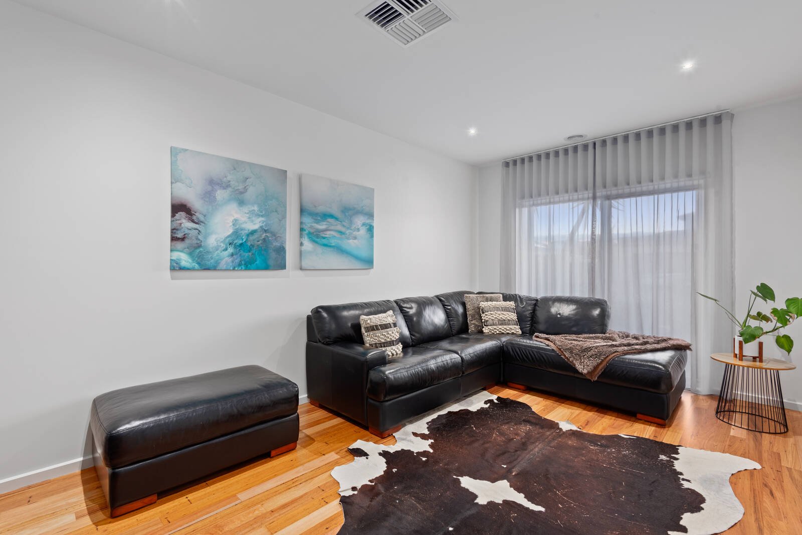 Property Gallery Thumbnail 12