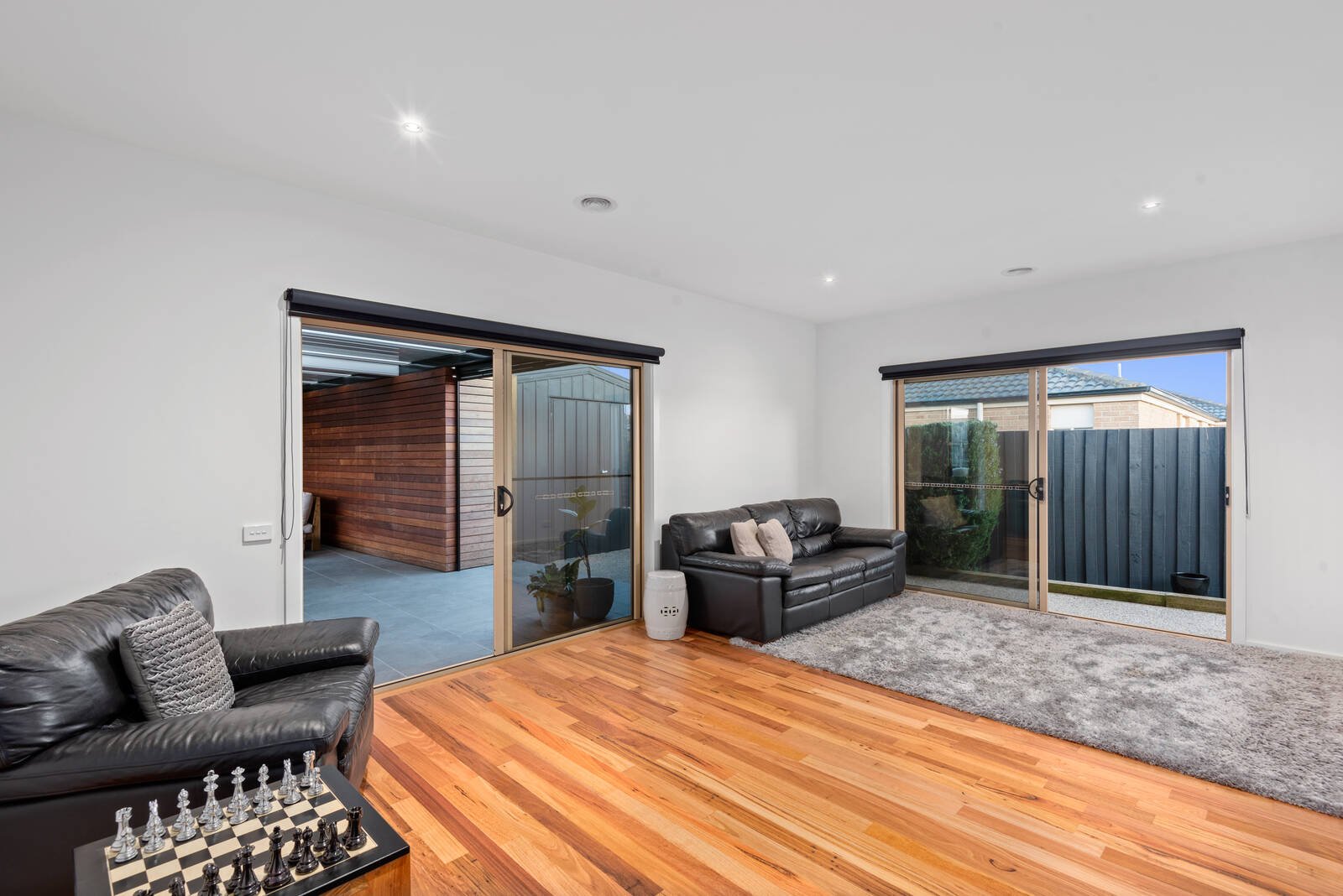 Property Gallery Thumbnail 13
