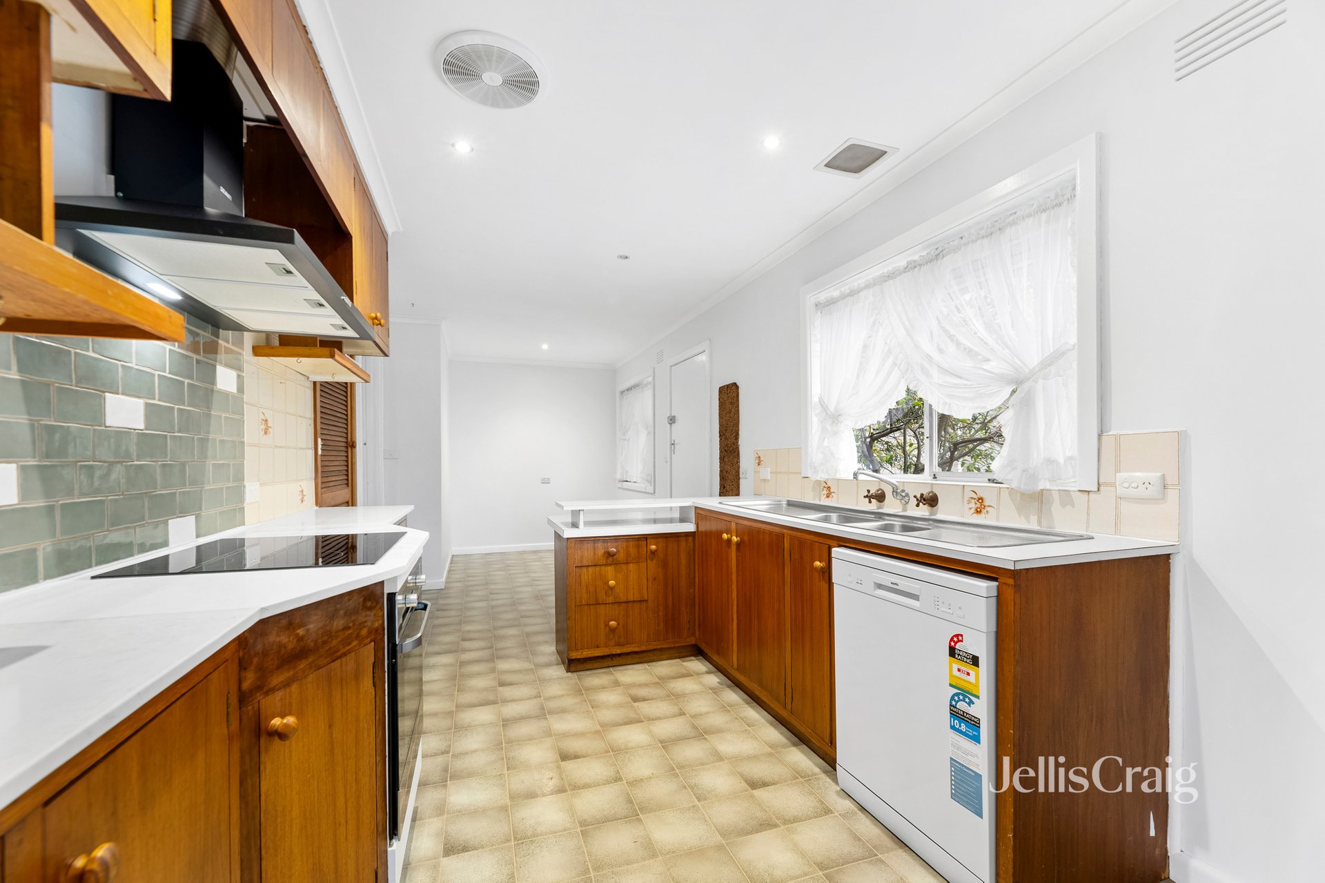 6 Rohan Street, Viewbank image 3
