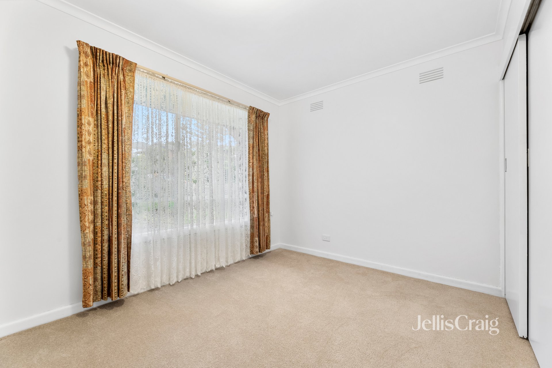 6 Rohan Street, Viewbank image 8