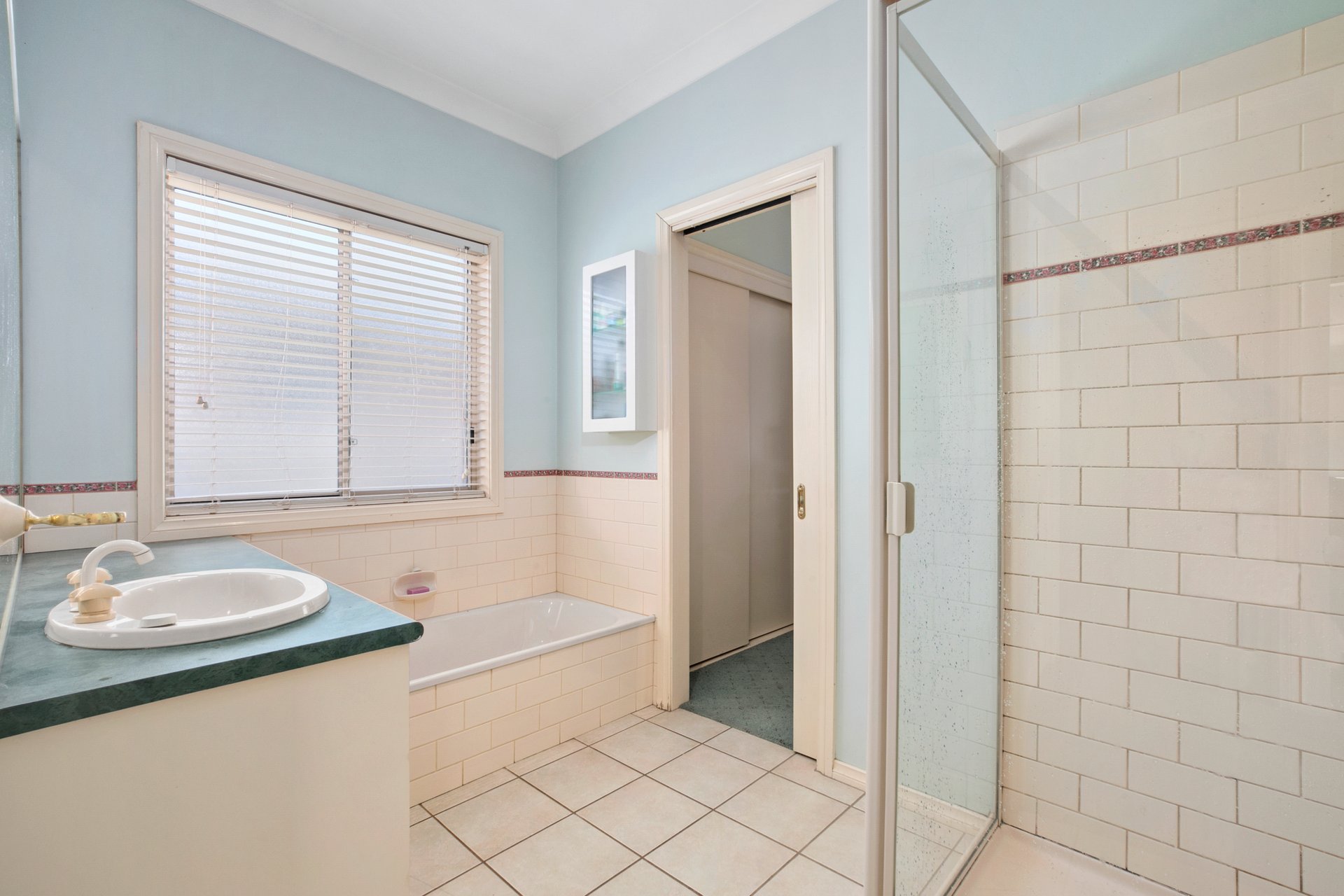 6 Rosanna Mews, Lara image 5