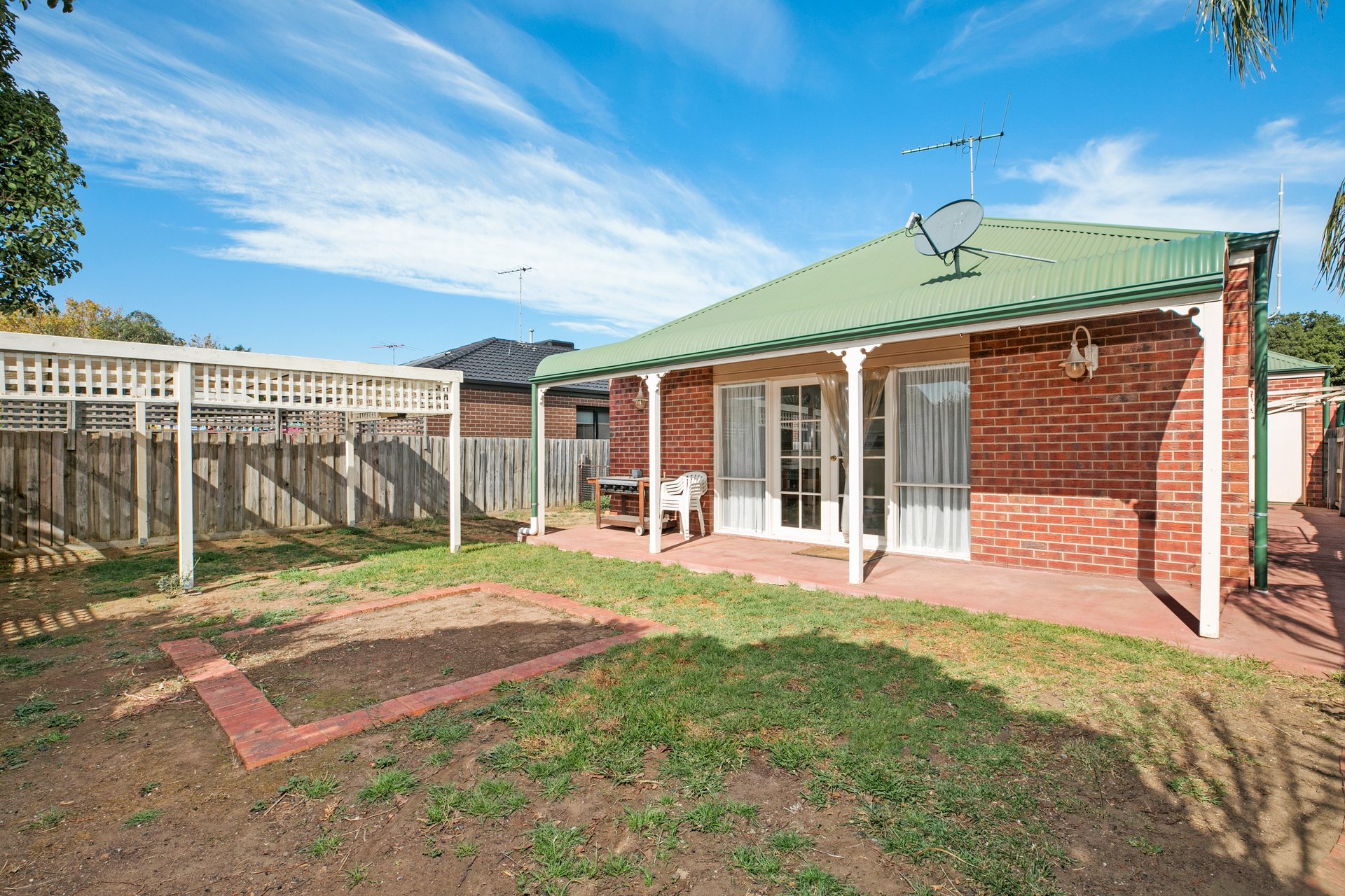 6 Rosanna Mews, Lara image 6