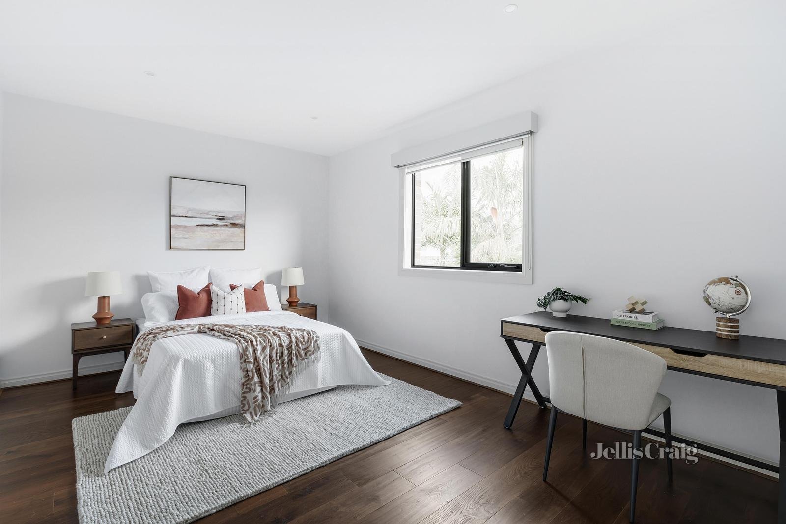 6 Roselyn Crescent, Bentleigh East image 8