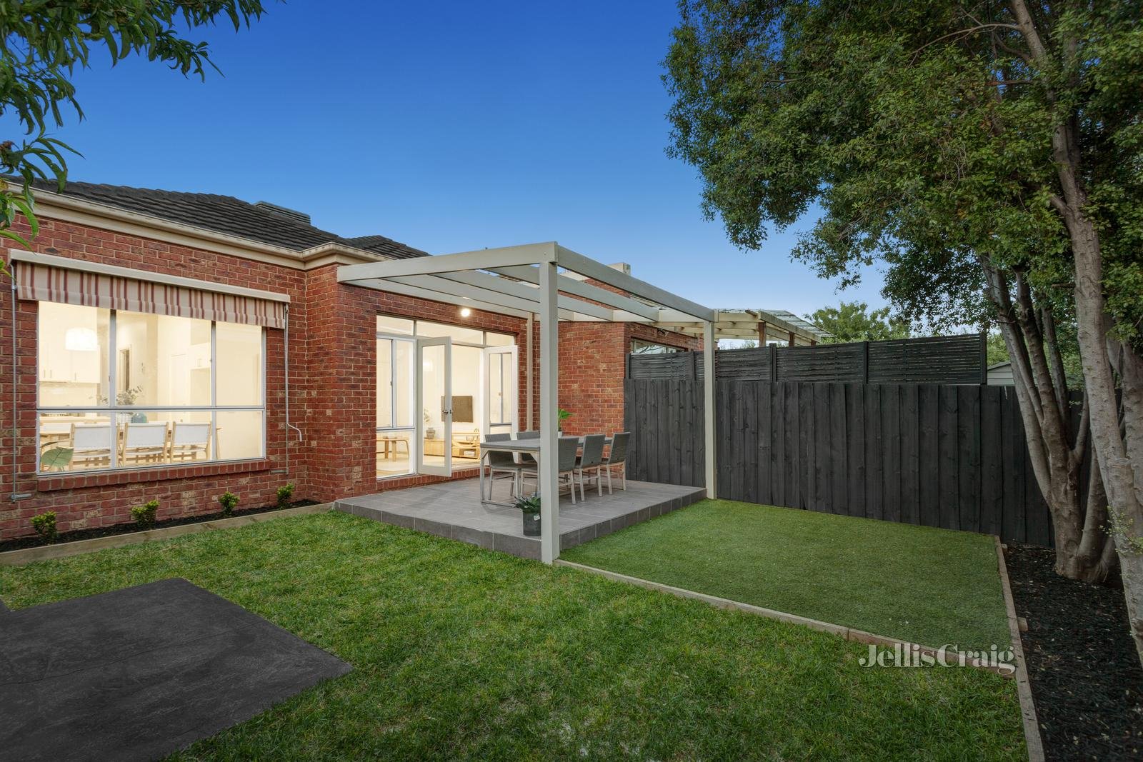 6 Ross Street, Bentleigh image 14