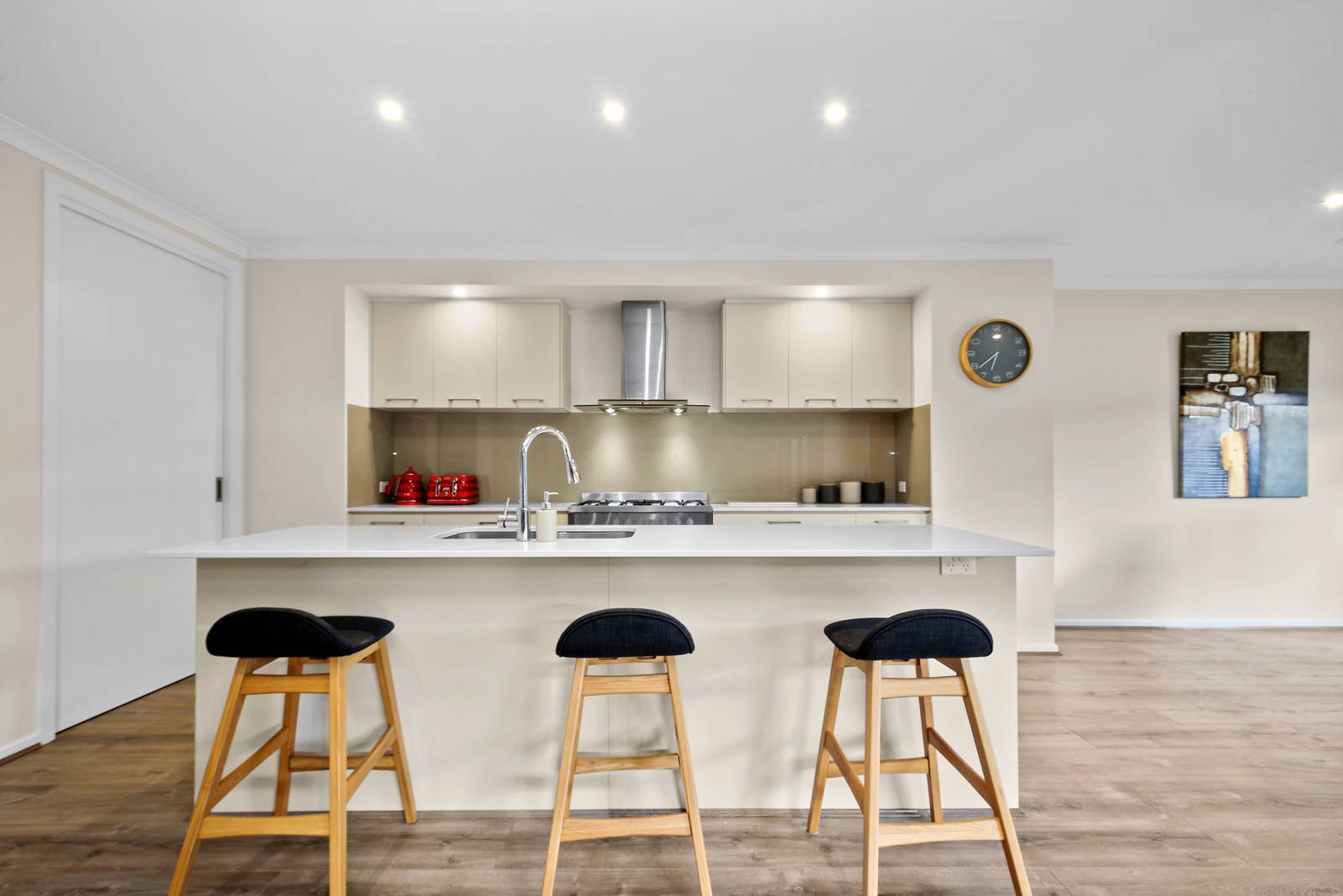 Property Gallery Thumbnail 2
