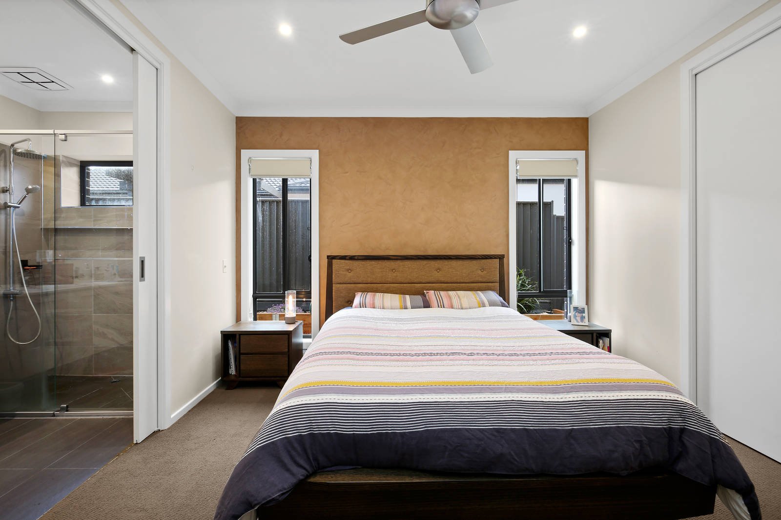 Property Gallery Thumbnail 8
