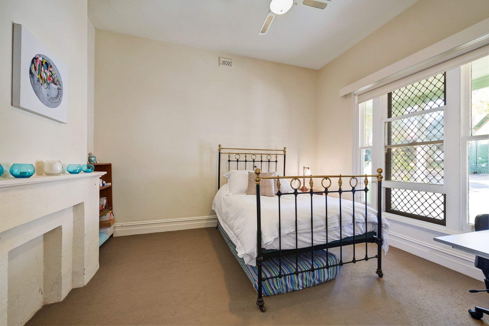 6 Salisbury Grove, Hawthorn image 3