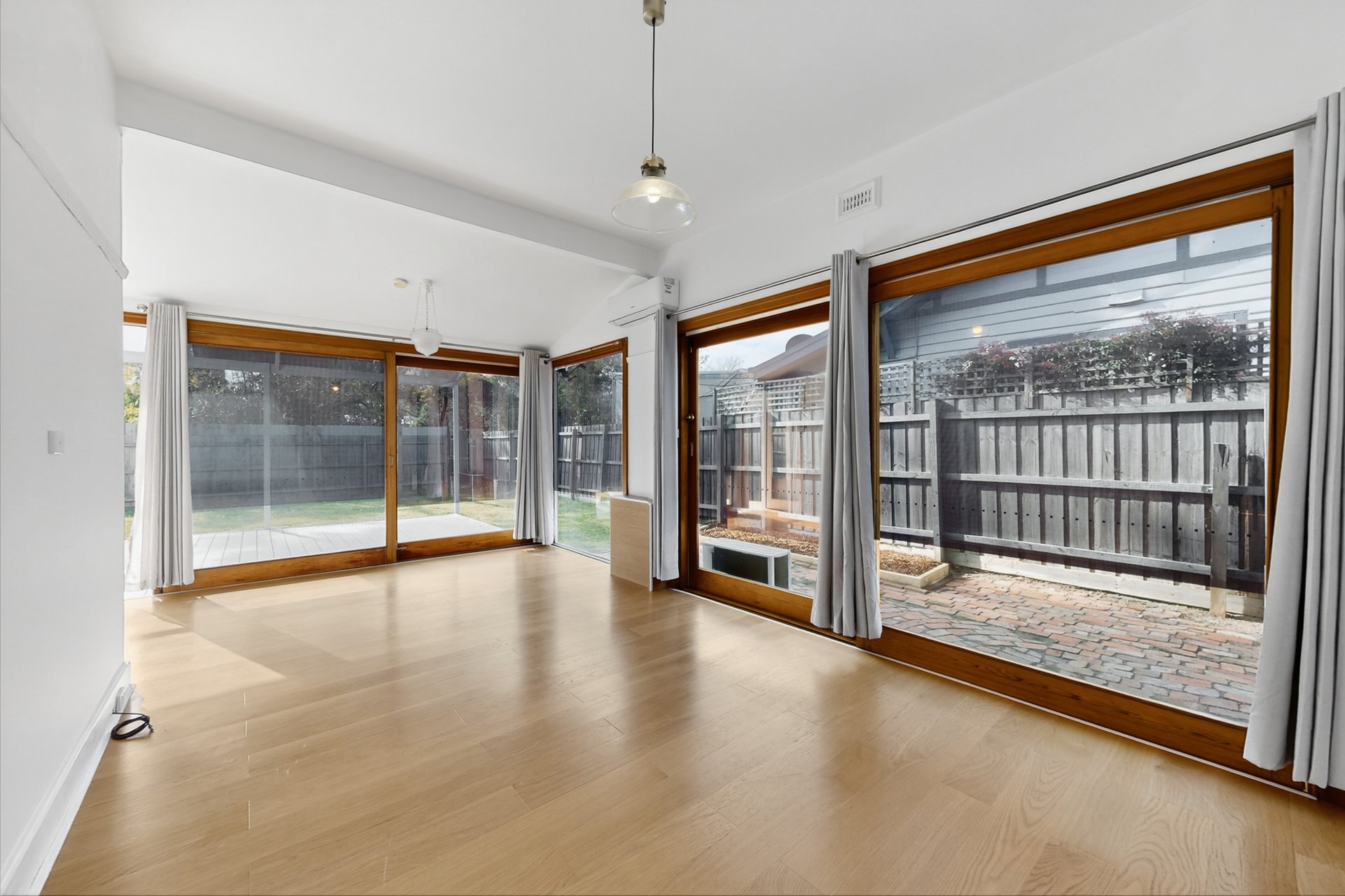 6 Salisbury Street, Brighton image 4