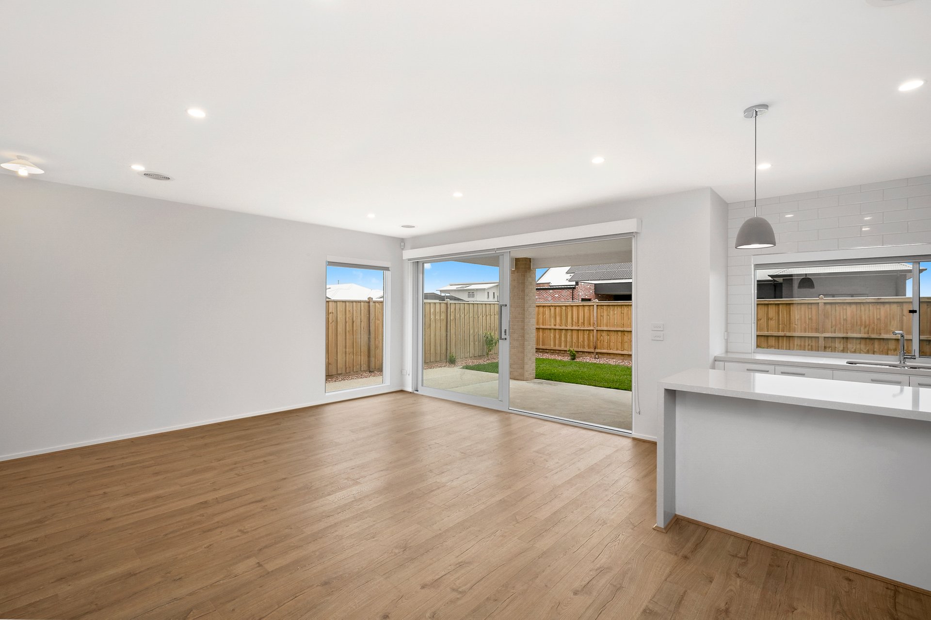6 Saltbush Circuit, Point&nbsp;Lonsdale image 2
