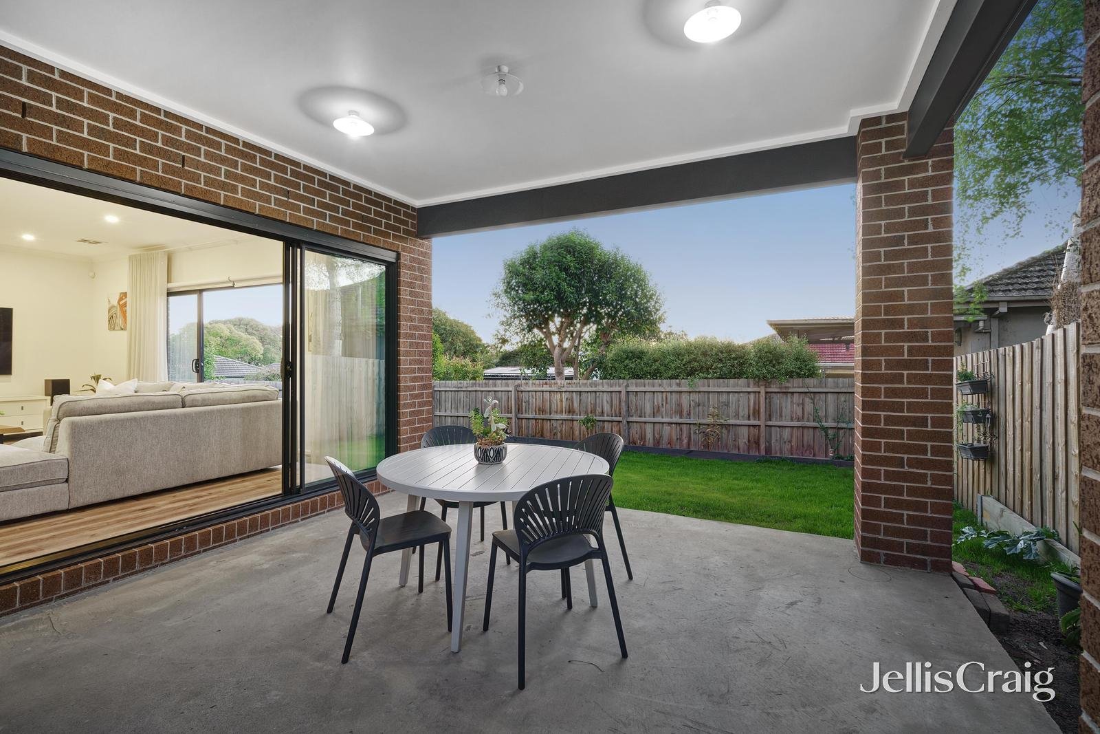 6 Salvana Avenue, Mitcham image 11