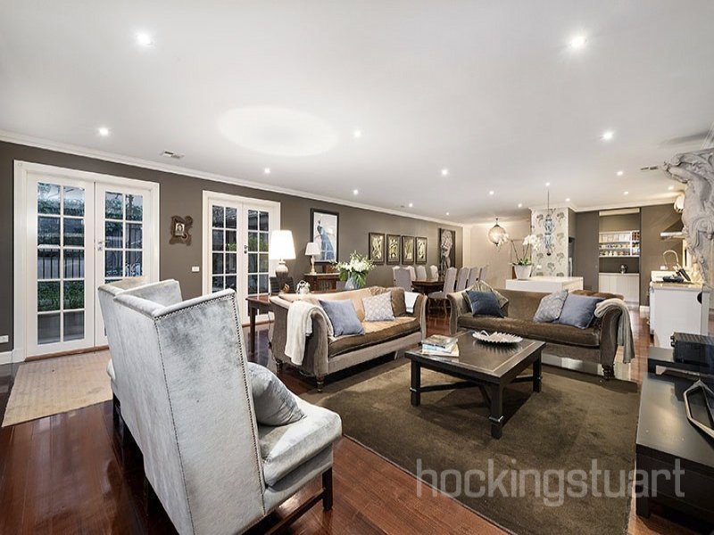6 Saturn Street, Balwyn North image 2