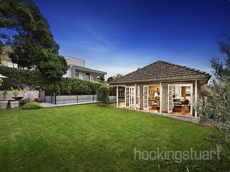 6 Saturn Street, Balwyn North image 9