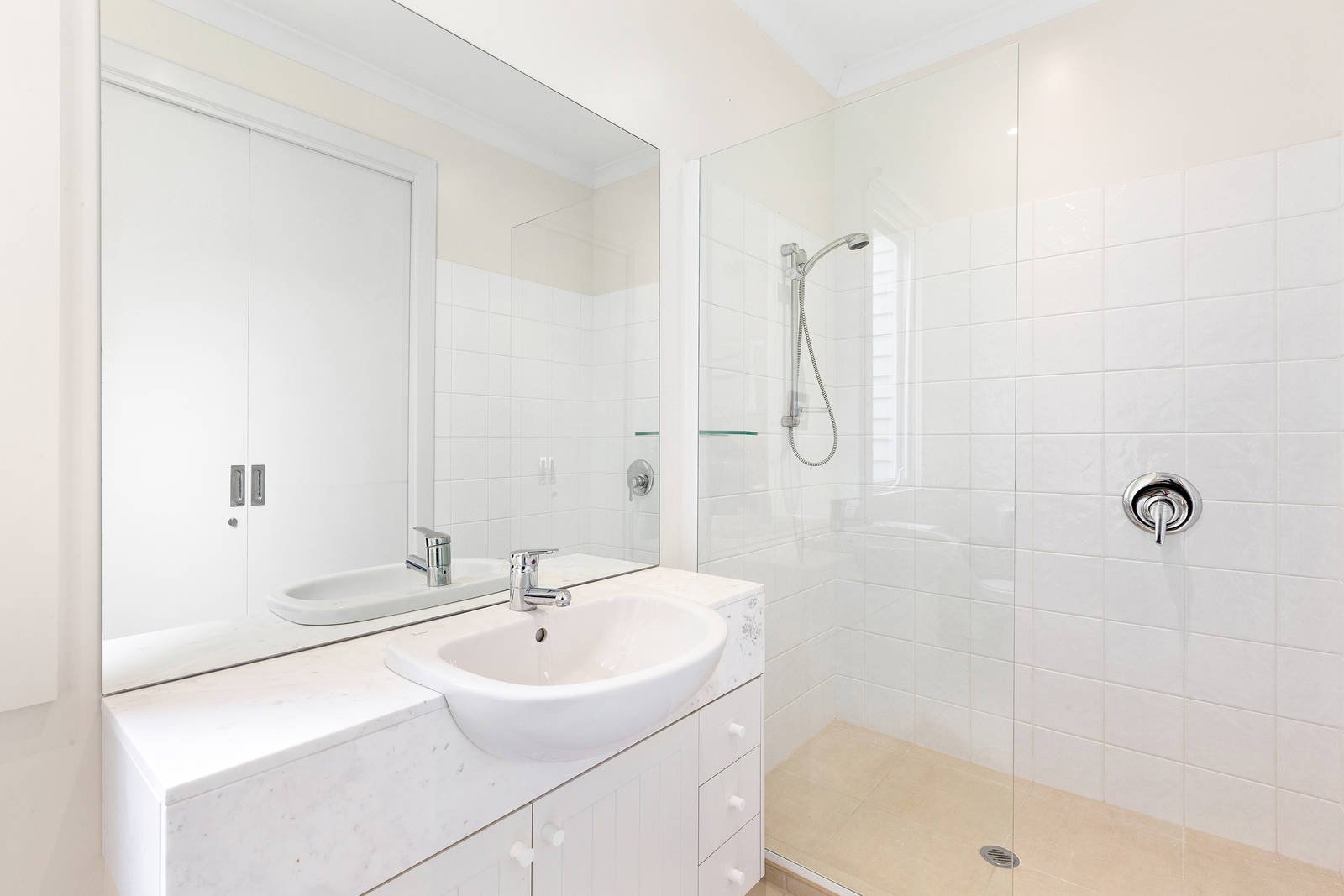 Property Gallery Thumbnail 10
