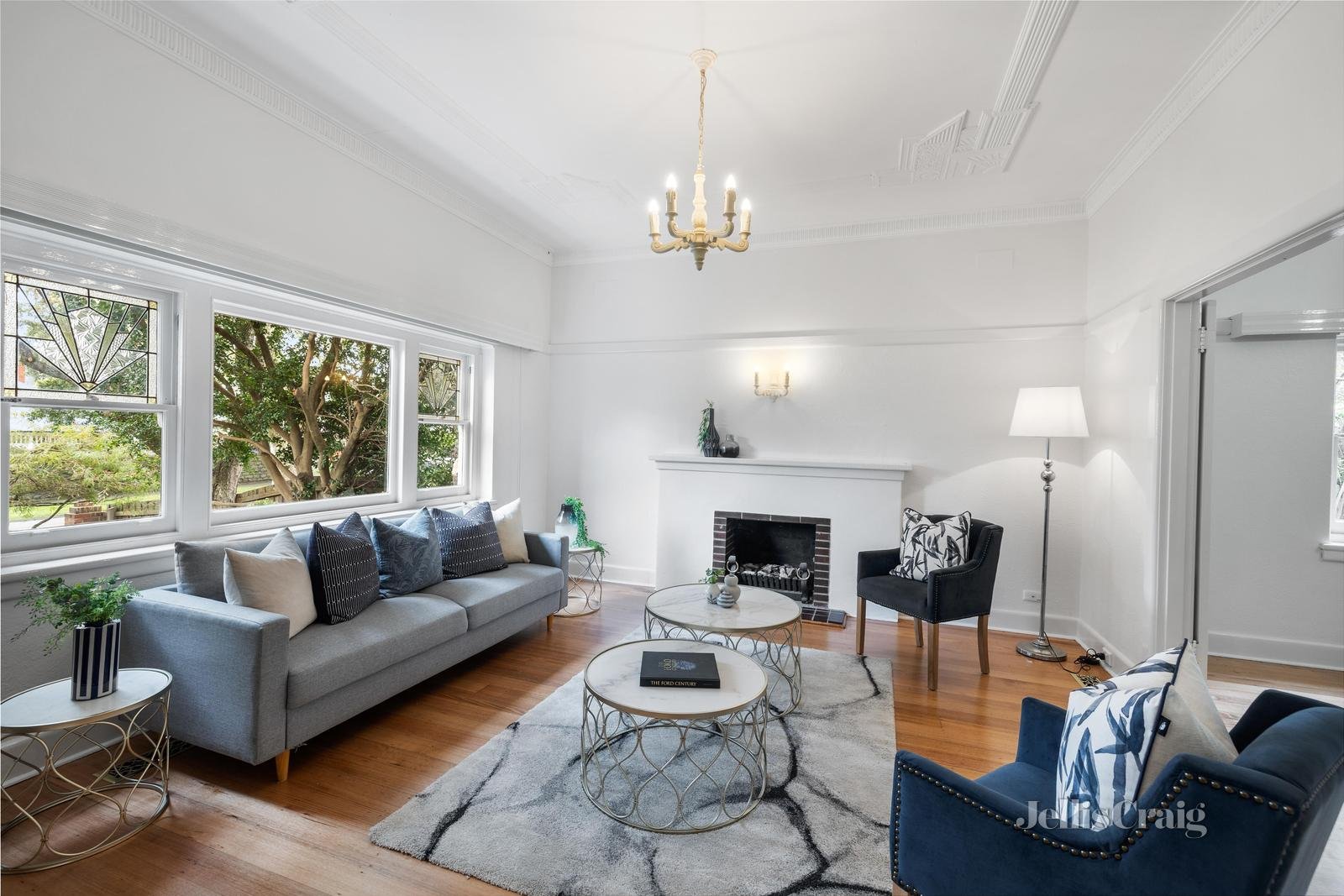 6 Selwyn Street, Canterbury image 2