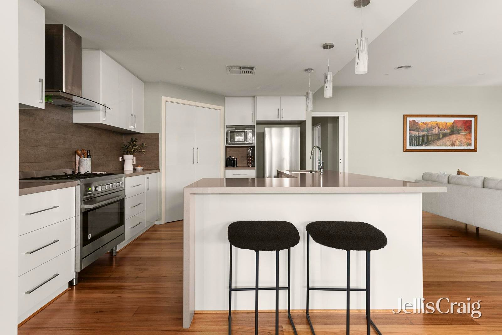 6 Senecio Drive, Doreen image 5