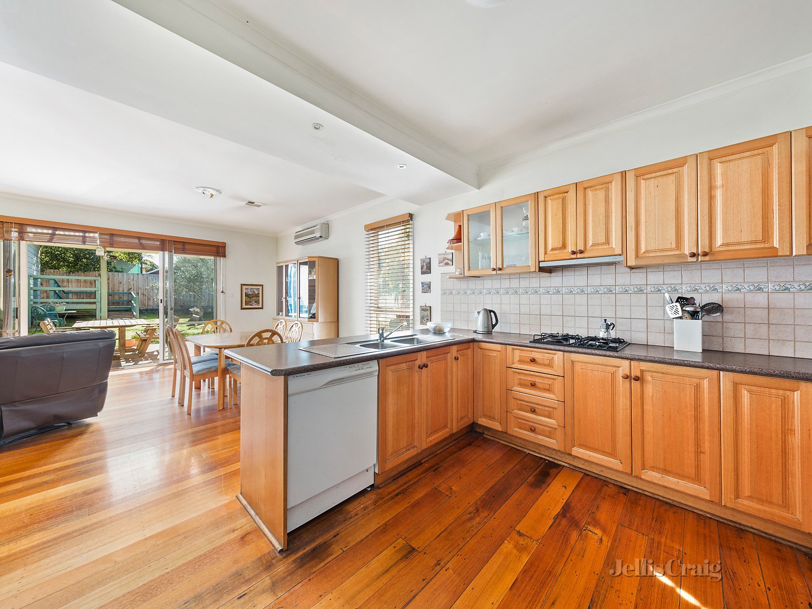 6 Separation Street, Fairfield image 3