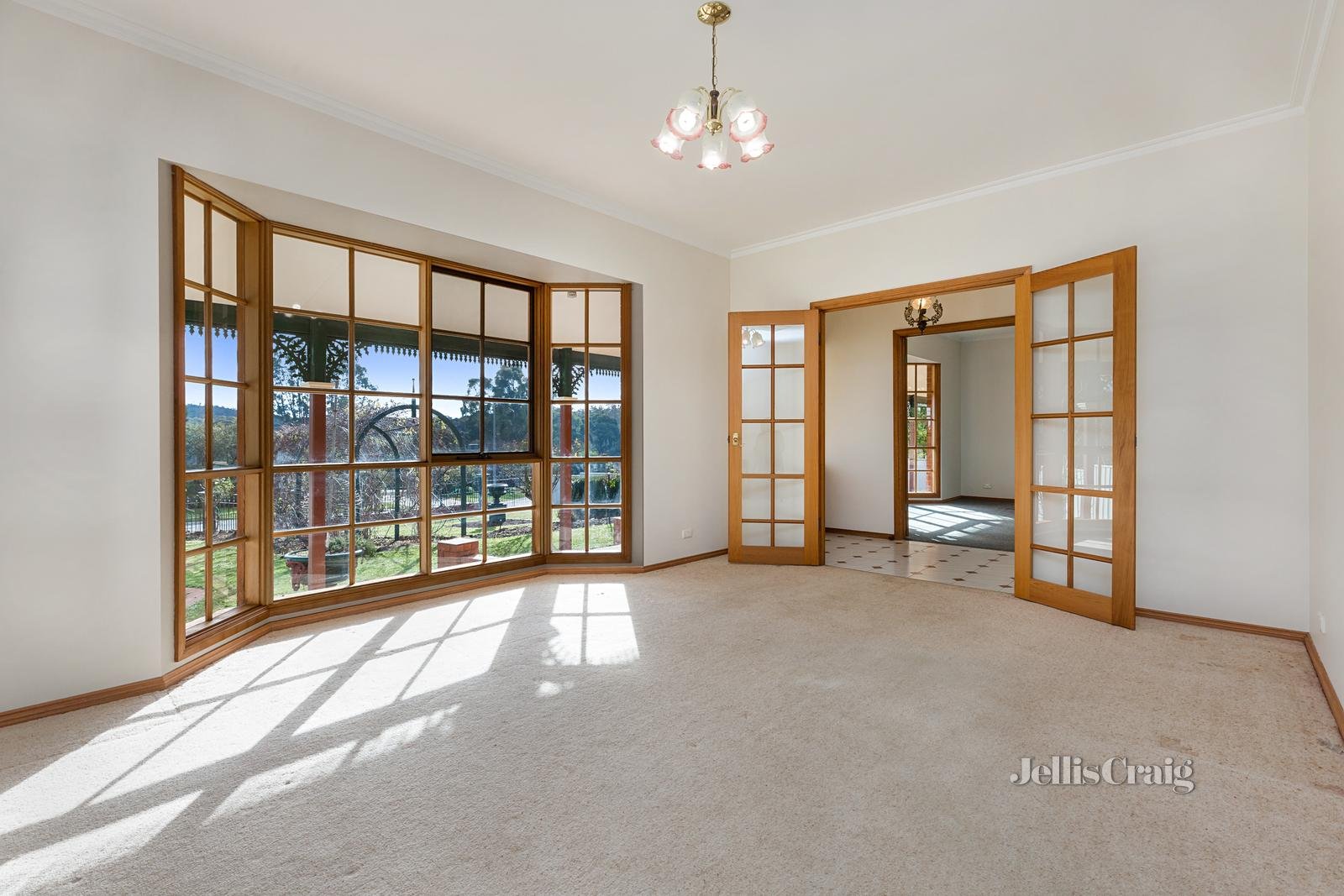 6 Sheehan Court, Castlemaine image 3