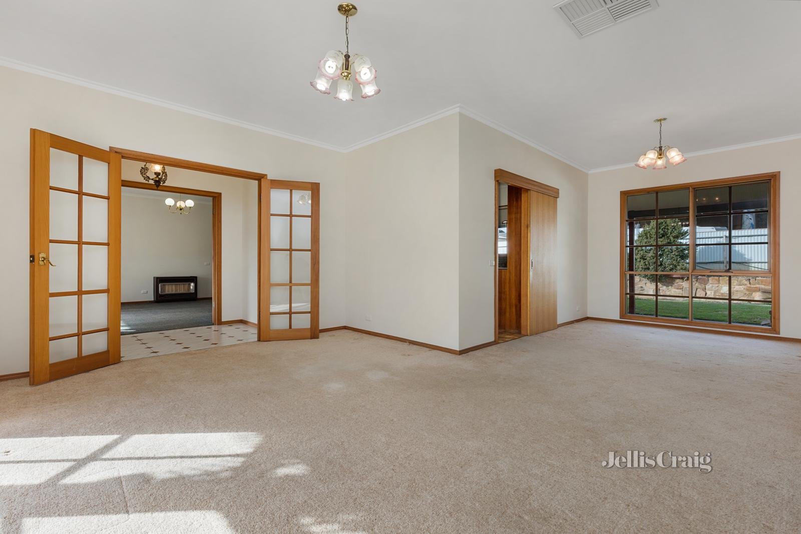 6 Sheehan Court, Castlemaine image 4