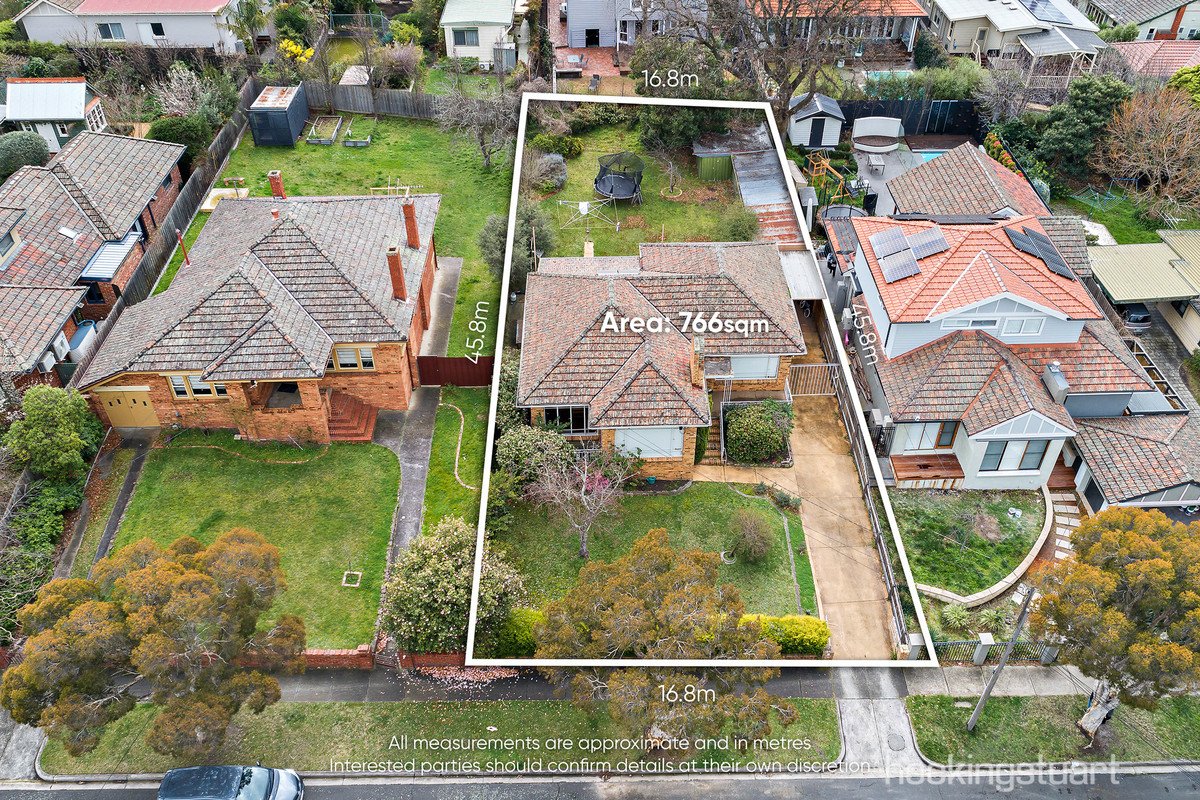 6 Sherwood Road, Surrey Hills image 3