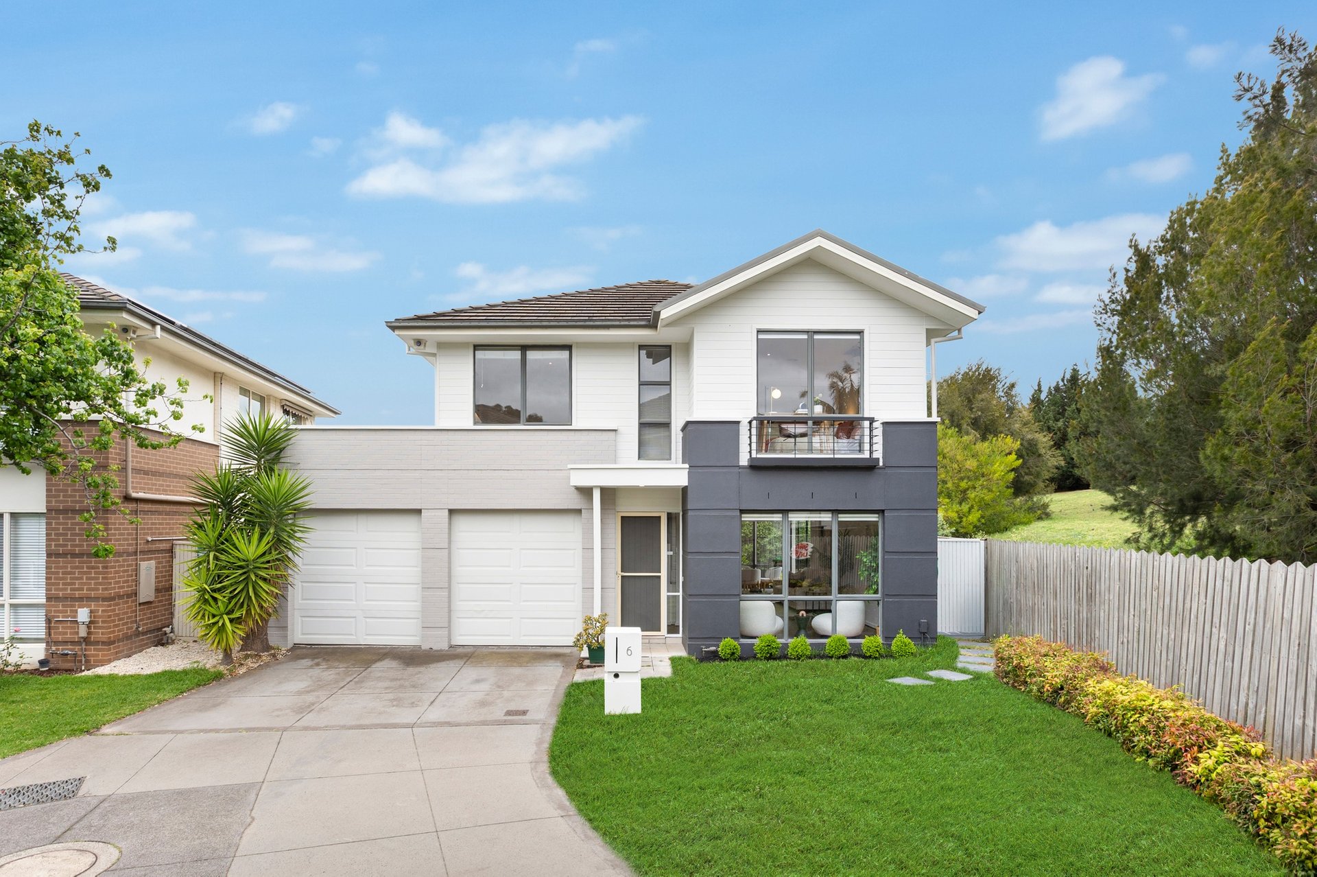 6 Shoreacres Place Heatherton