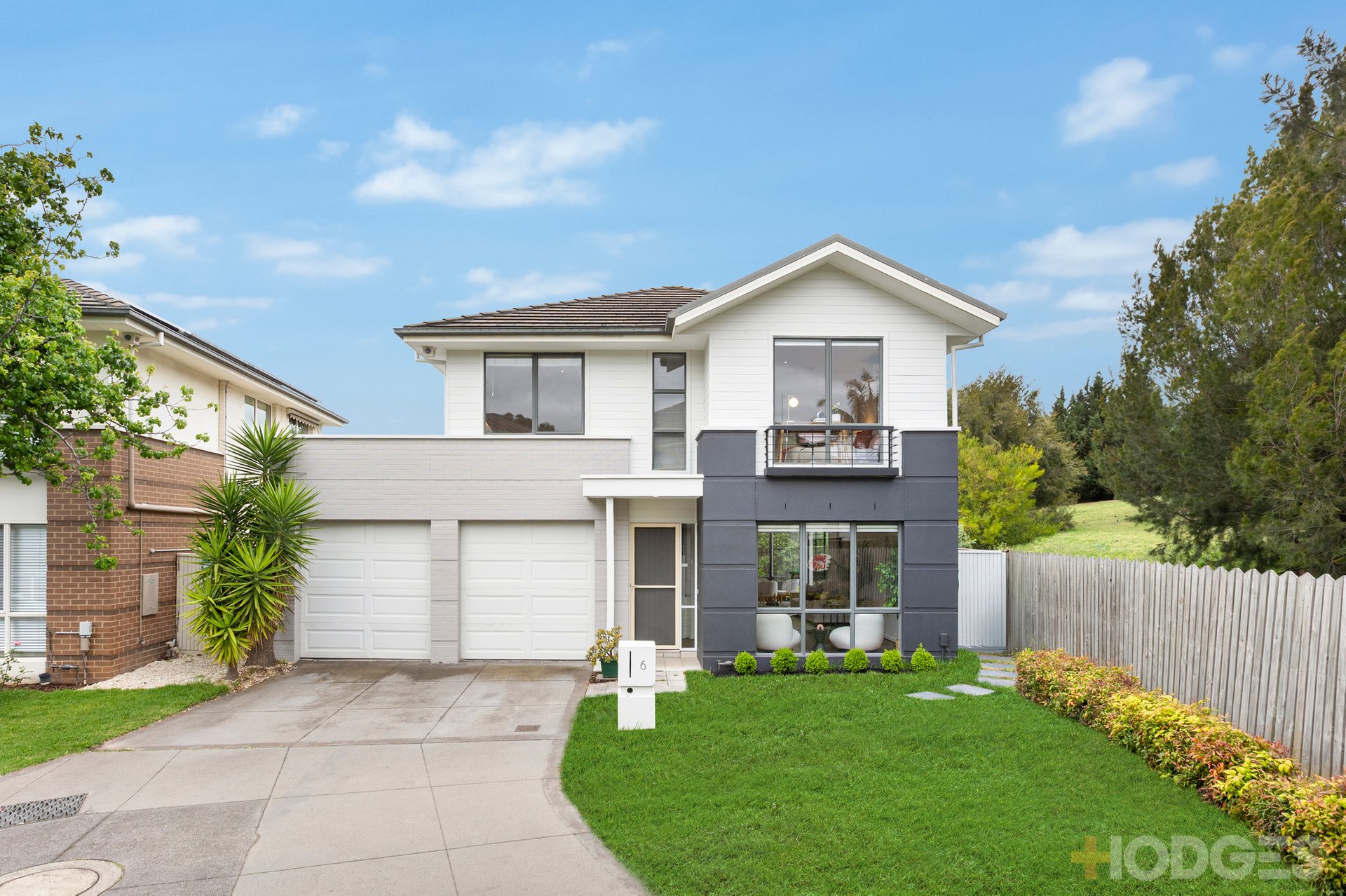 6 Shoreacres Place Heatherton