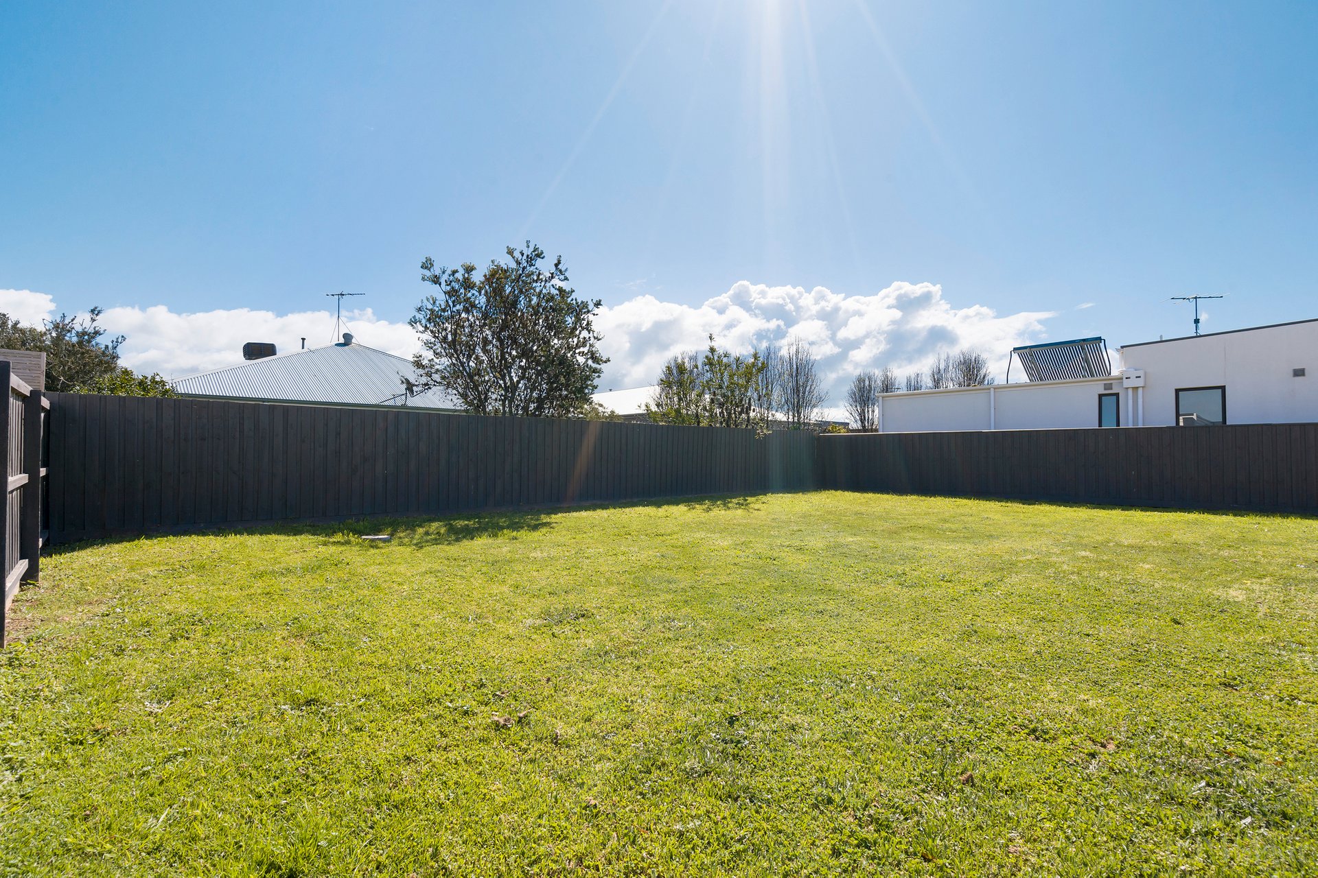Property Gallery Thumbnail 7