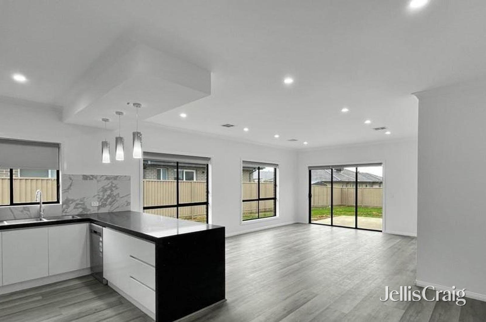 6 Silver Leaf Way, Winter&nbsp;Valley image 3