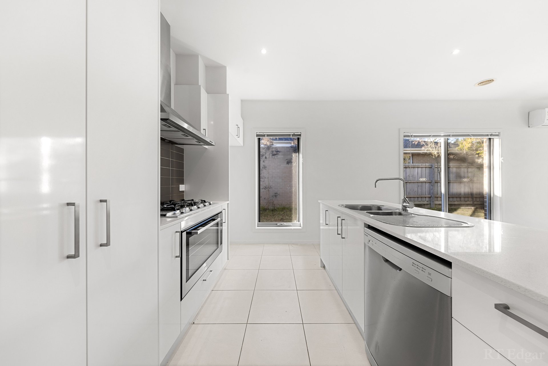 Property Gallery Thumbnail 5