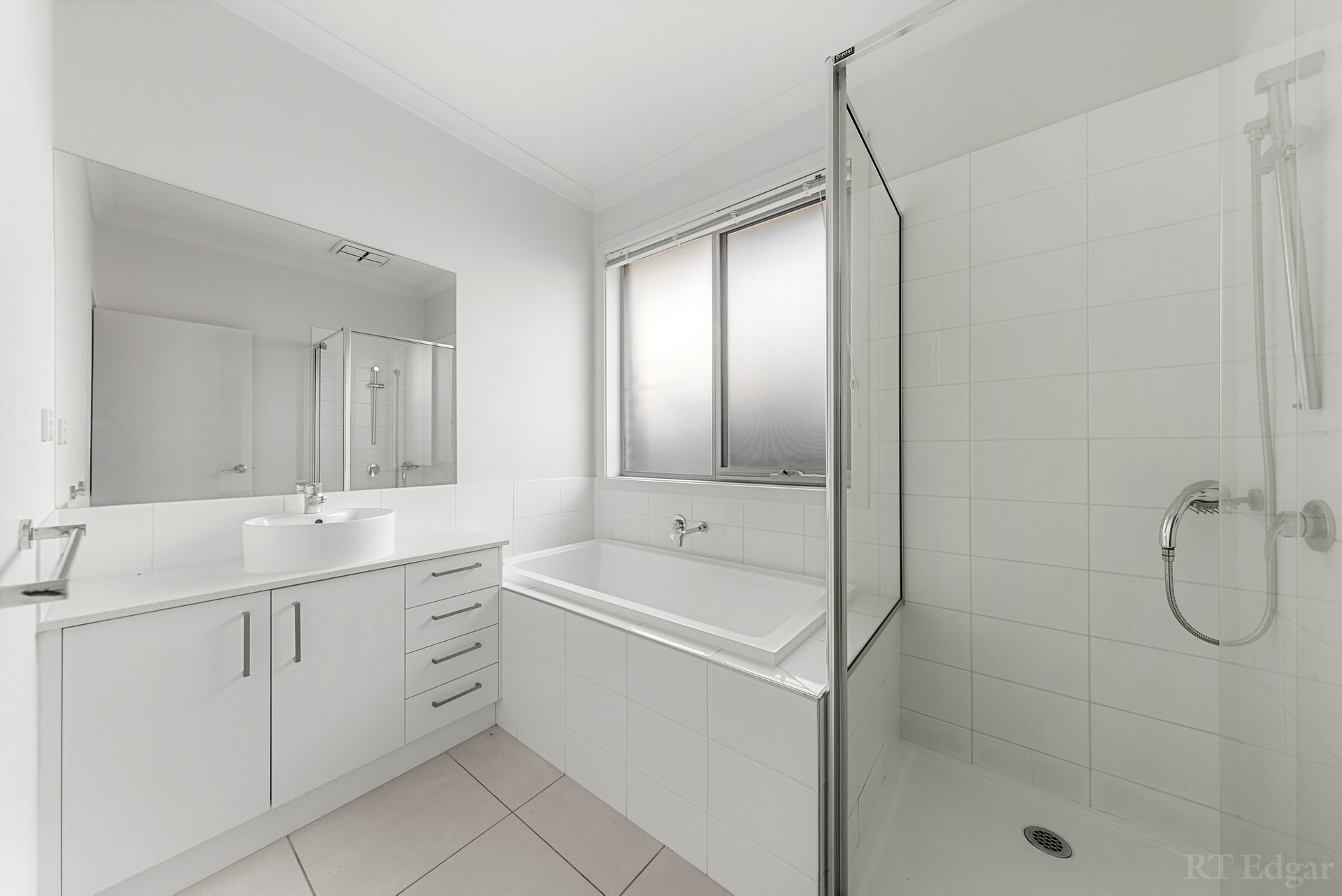 Property Gallery Thumbnail 10