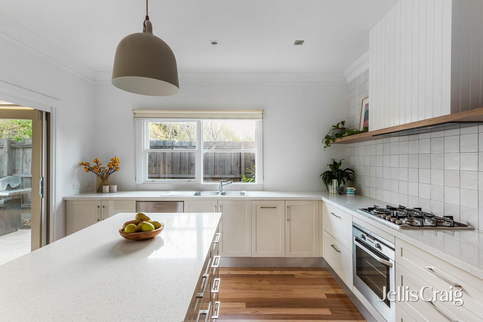 6 Somers Street, Bentleigh image 3