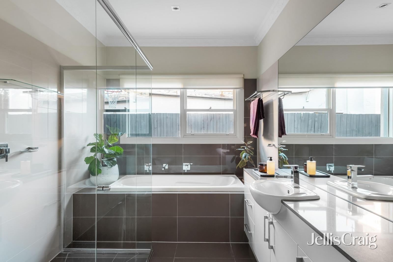 6 Somers Street, Bentleigh image 13