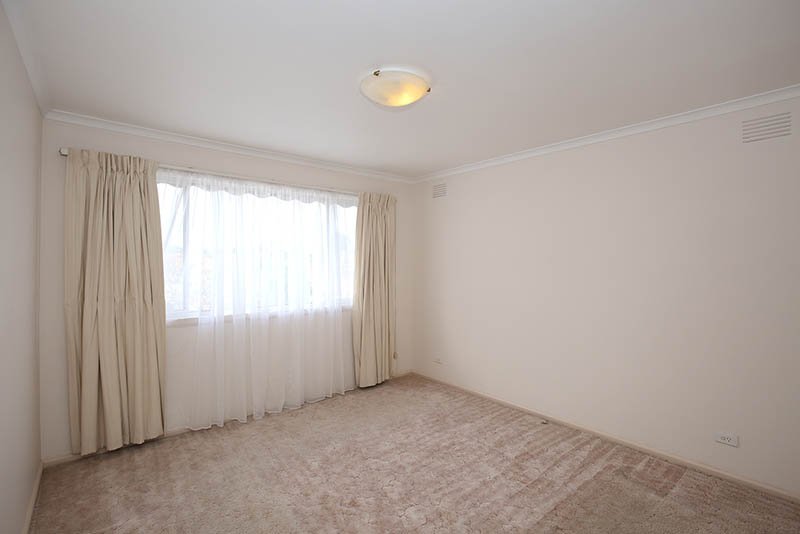 6 Southern Court, Forest Hill image 5