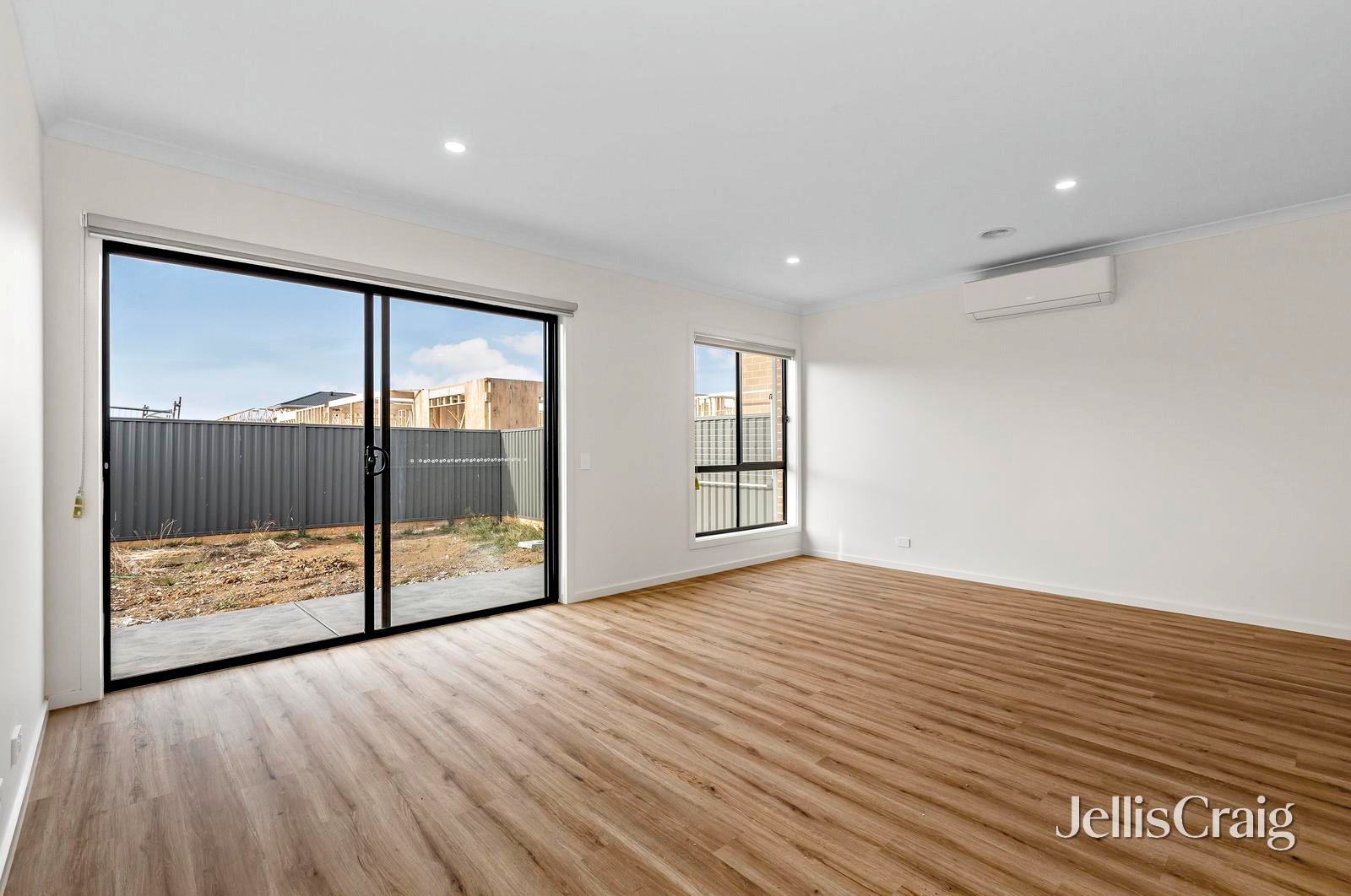 6 Sparrow Way, Winter&nbsp;Valley image 5