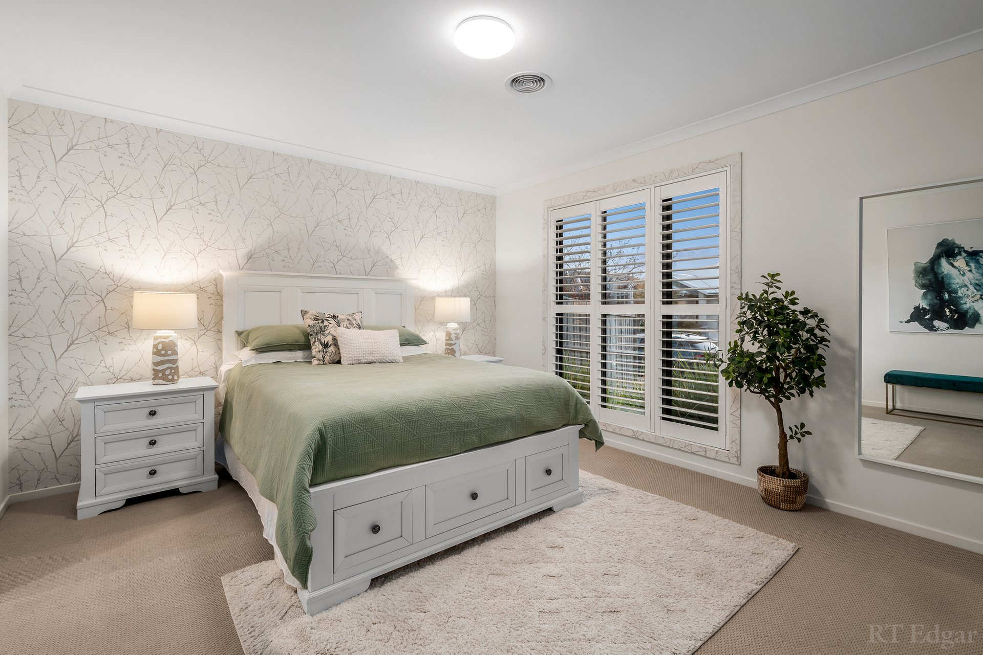 Property Gallery Thumbnail 10