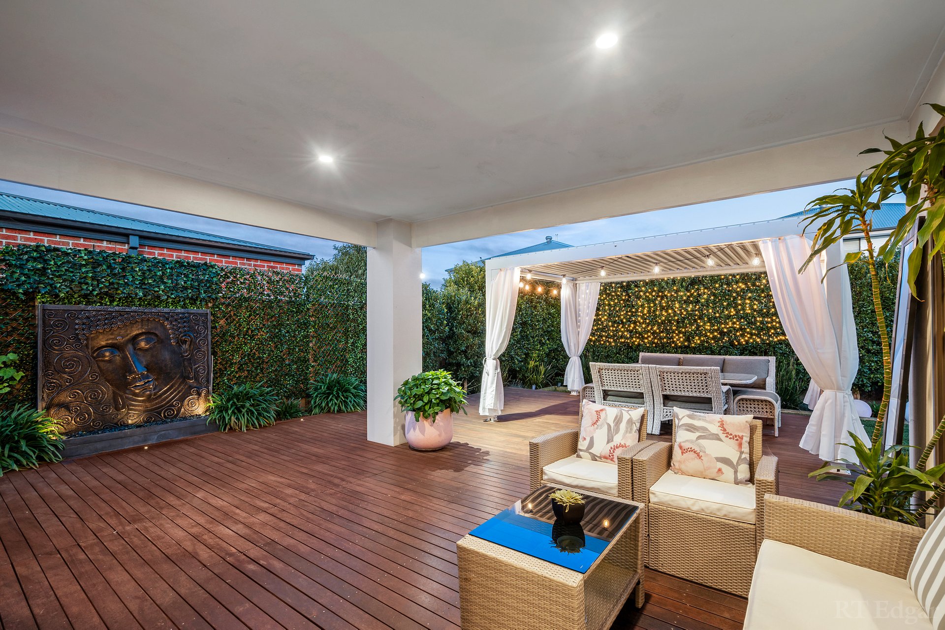 Property Gallery Thumbnail 18