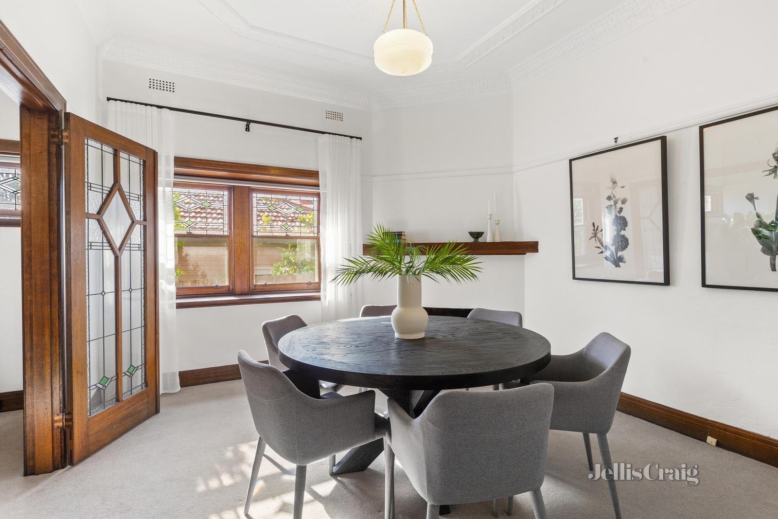 6 Springfield Avenue, Camberwell image 4