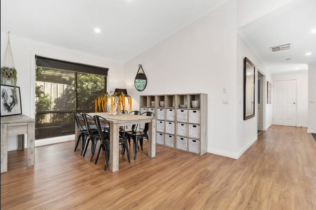 Property Gallery Thumbnail 3
