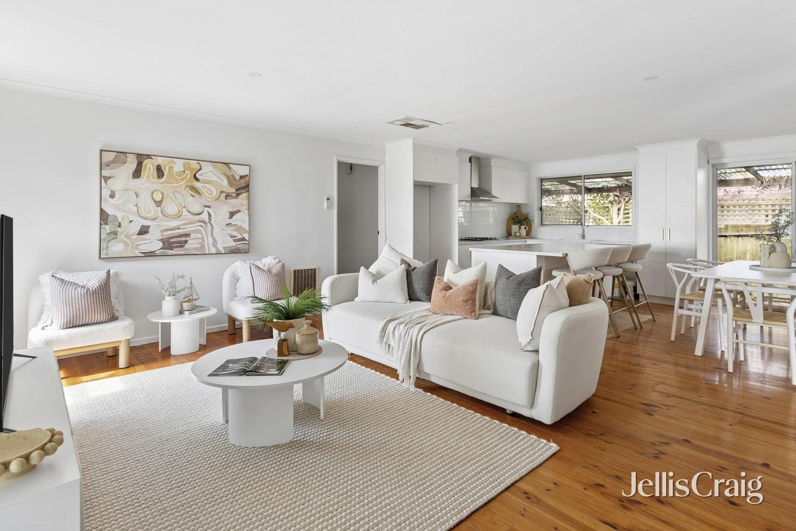 6 St Cloud Court, Highton image 4