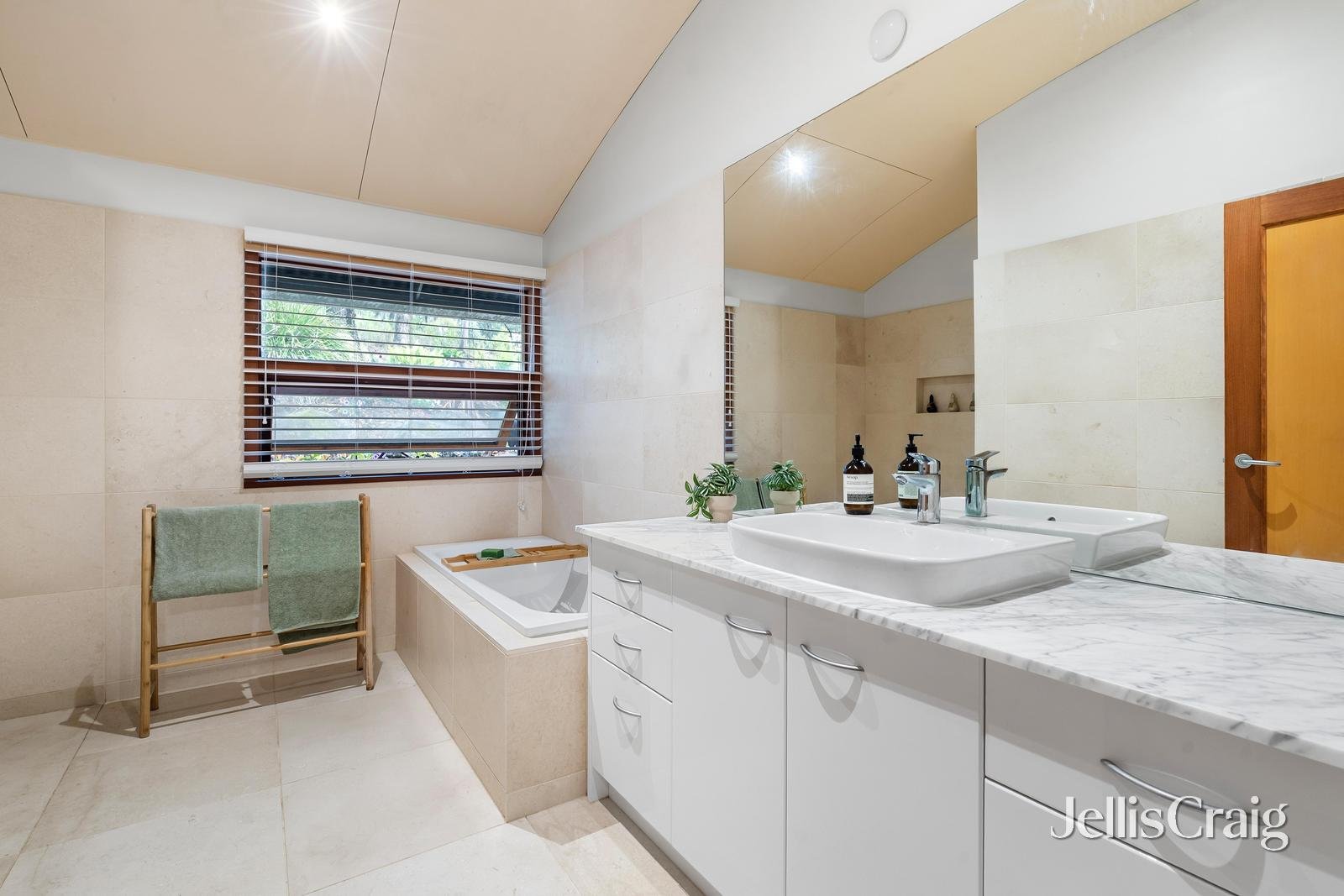 6 Stane Brae Court, Wonga&nbsp;Park image 14