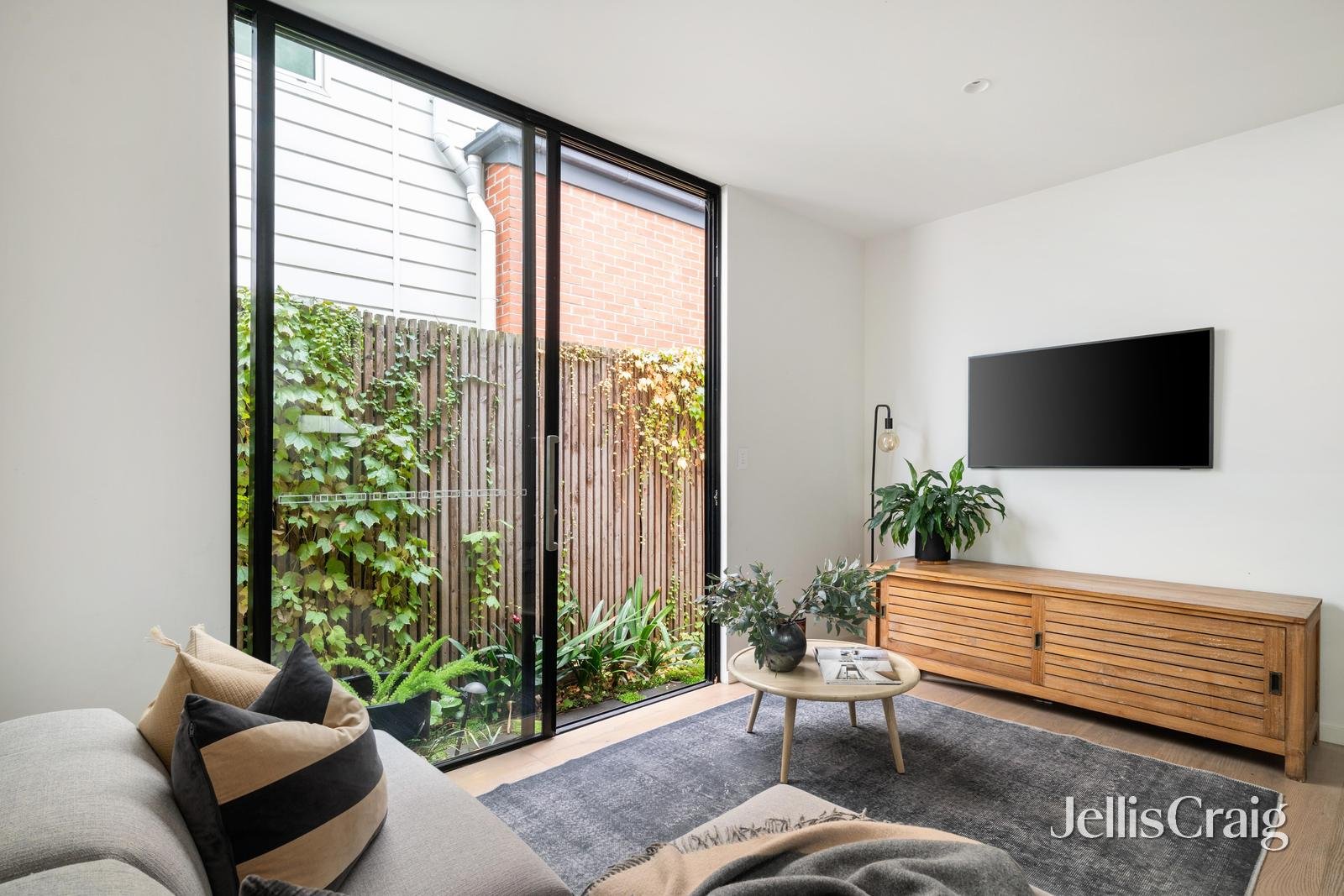 6 Stawell Street, Richmond image 12