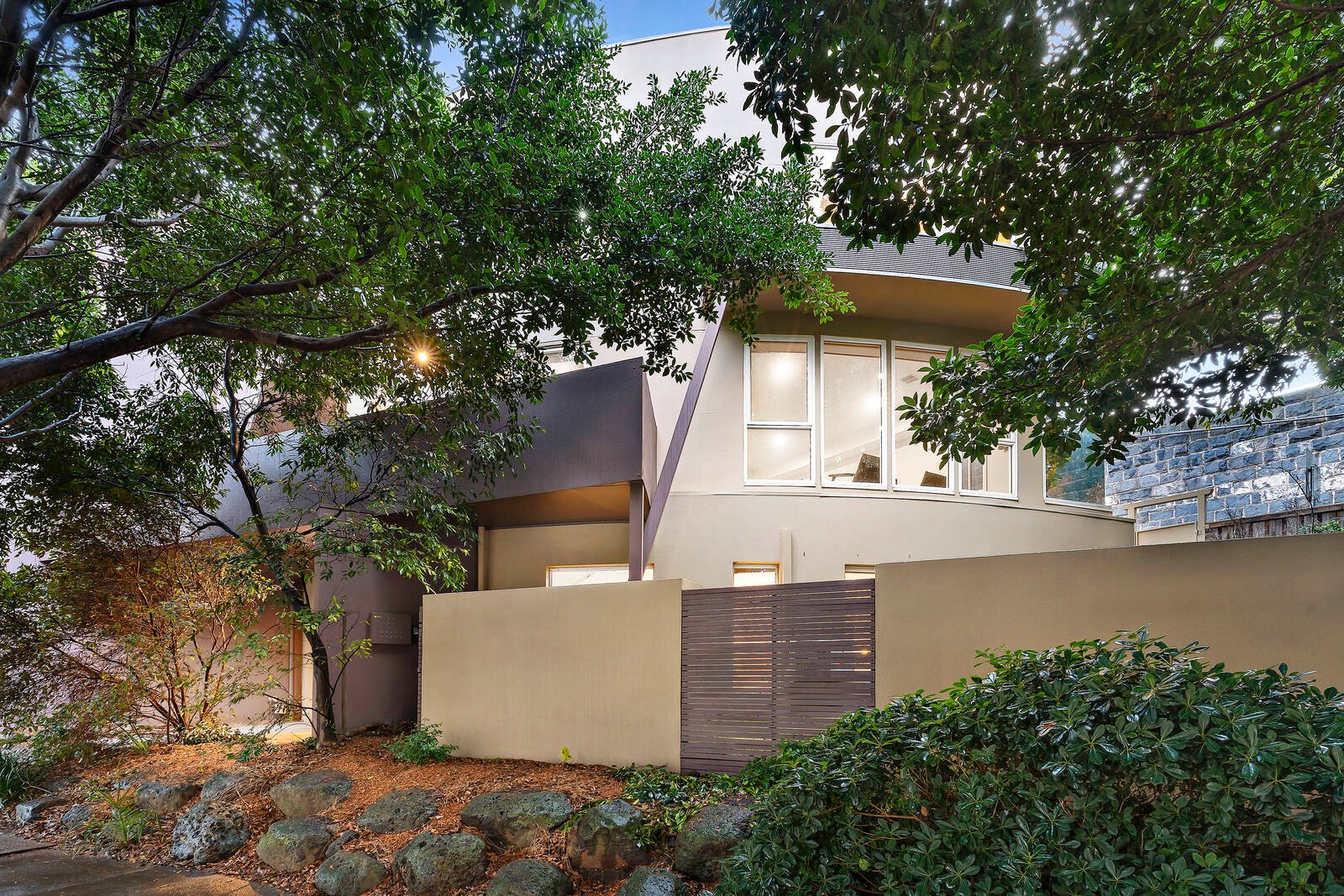 Property Gallery Thumbnail 10